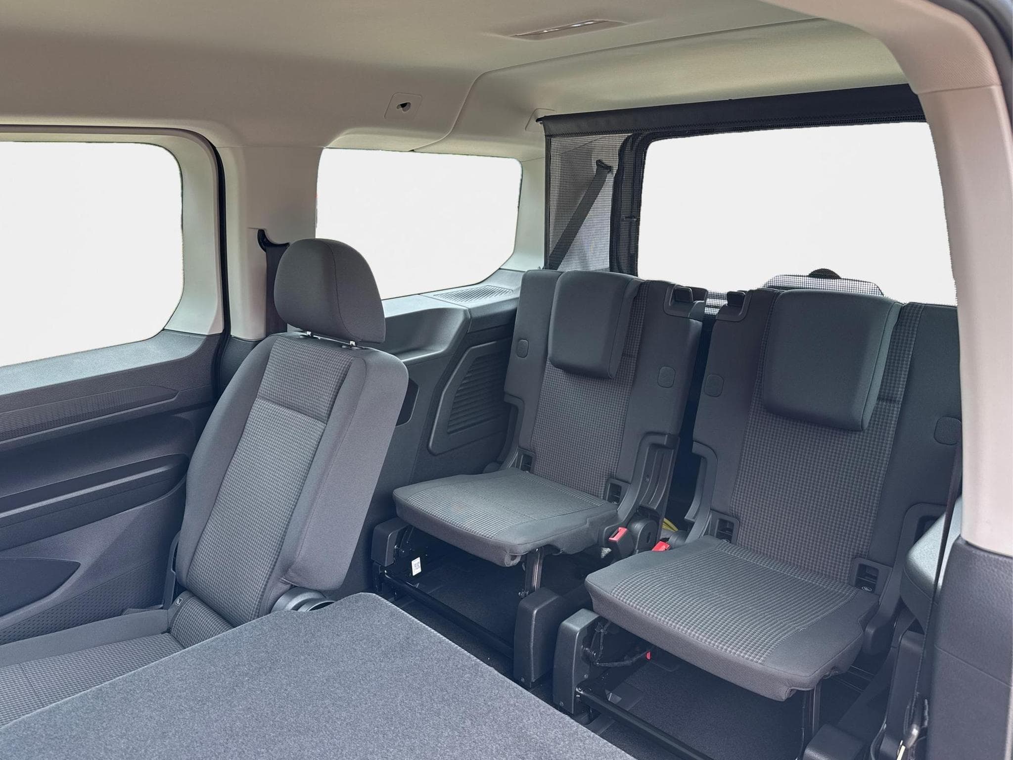 VW Caddy Caddy Maxi (2026) - Foto 15