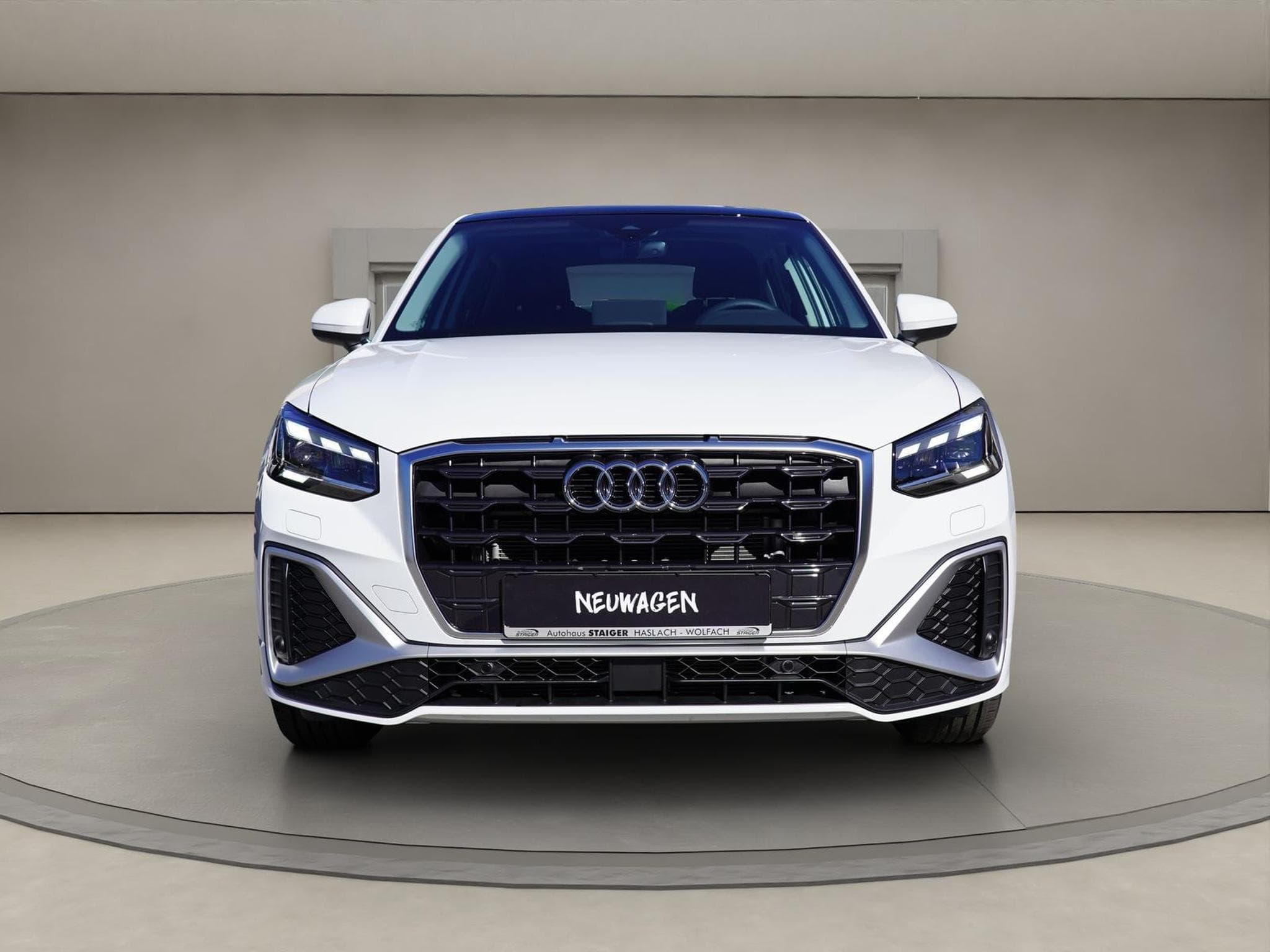 Audi Q2 S-Line 35TFSI (2026) - Foto 2