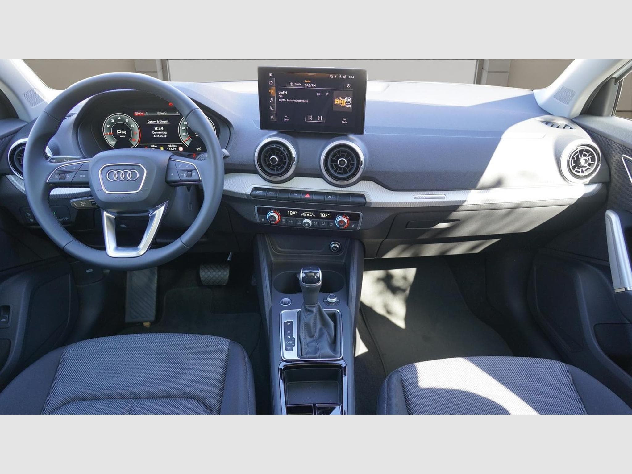 Audi Q2 S-Line 35TFSI (2026) - Foto 7