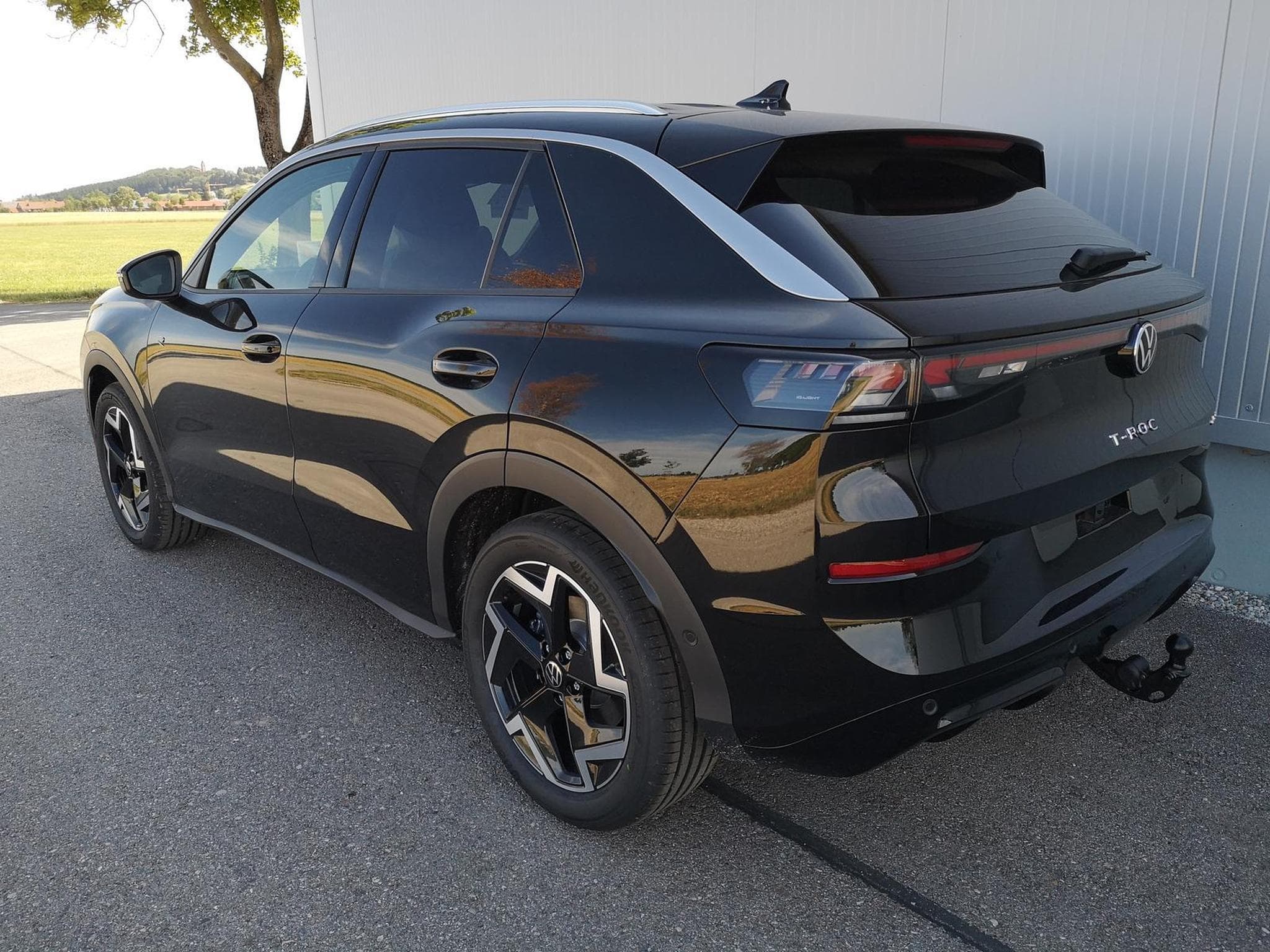 VW T-Roc 1.5 eTSI 110 kW R-Line (2026) - Photo 3
