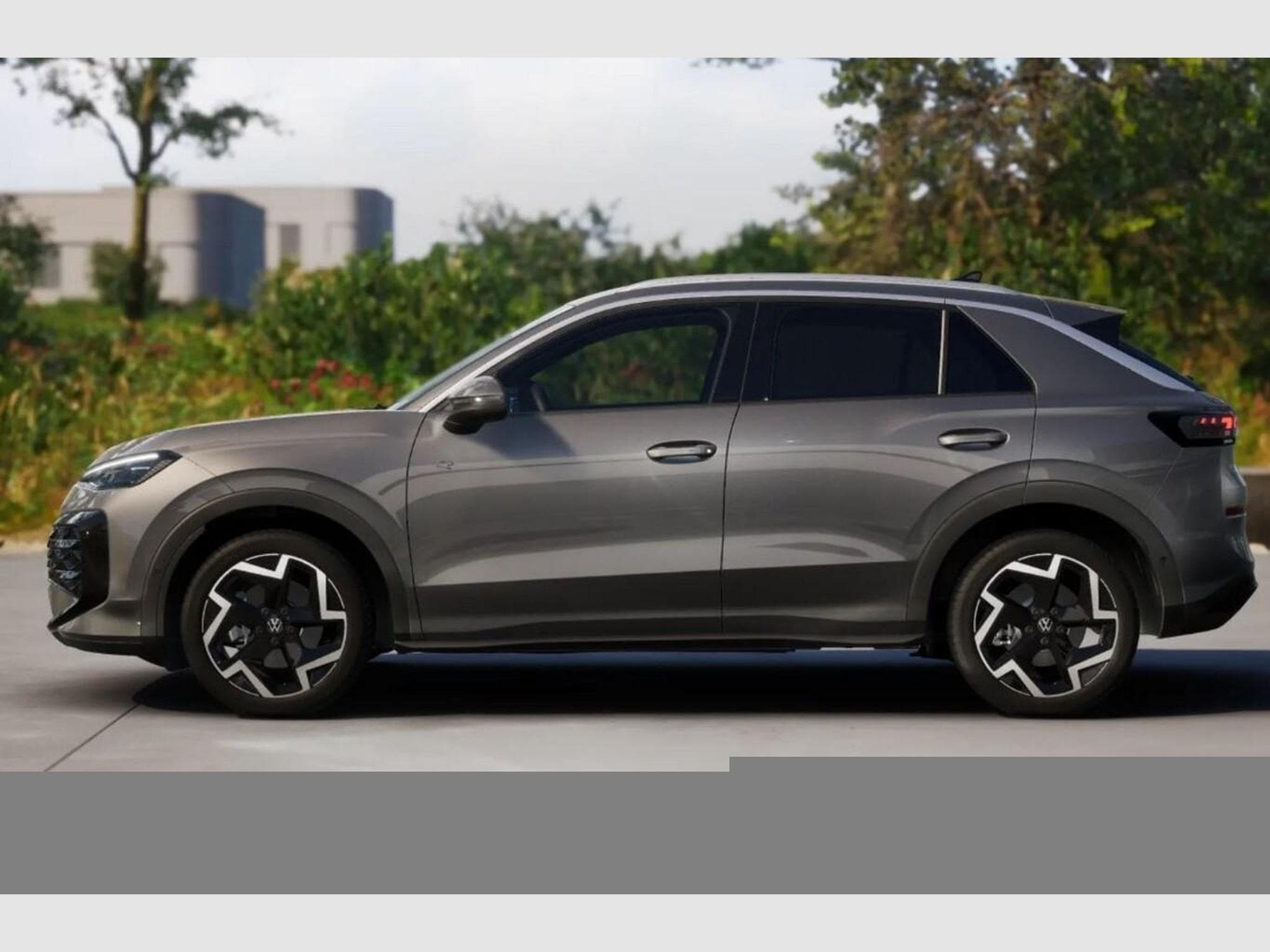 VW T-Roc R-Line (2026) - Photo 2