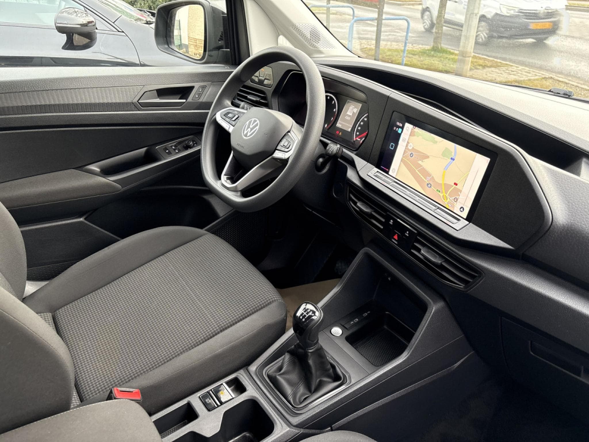 VW Caddy 1.5 TSI 114 CV 7 PLACES * GARANTIE 36 MOIS * (2023) - Photo 10