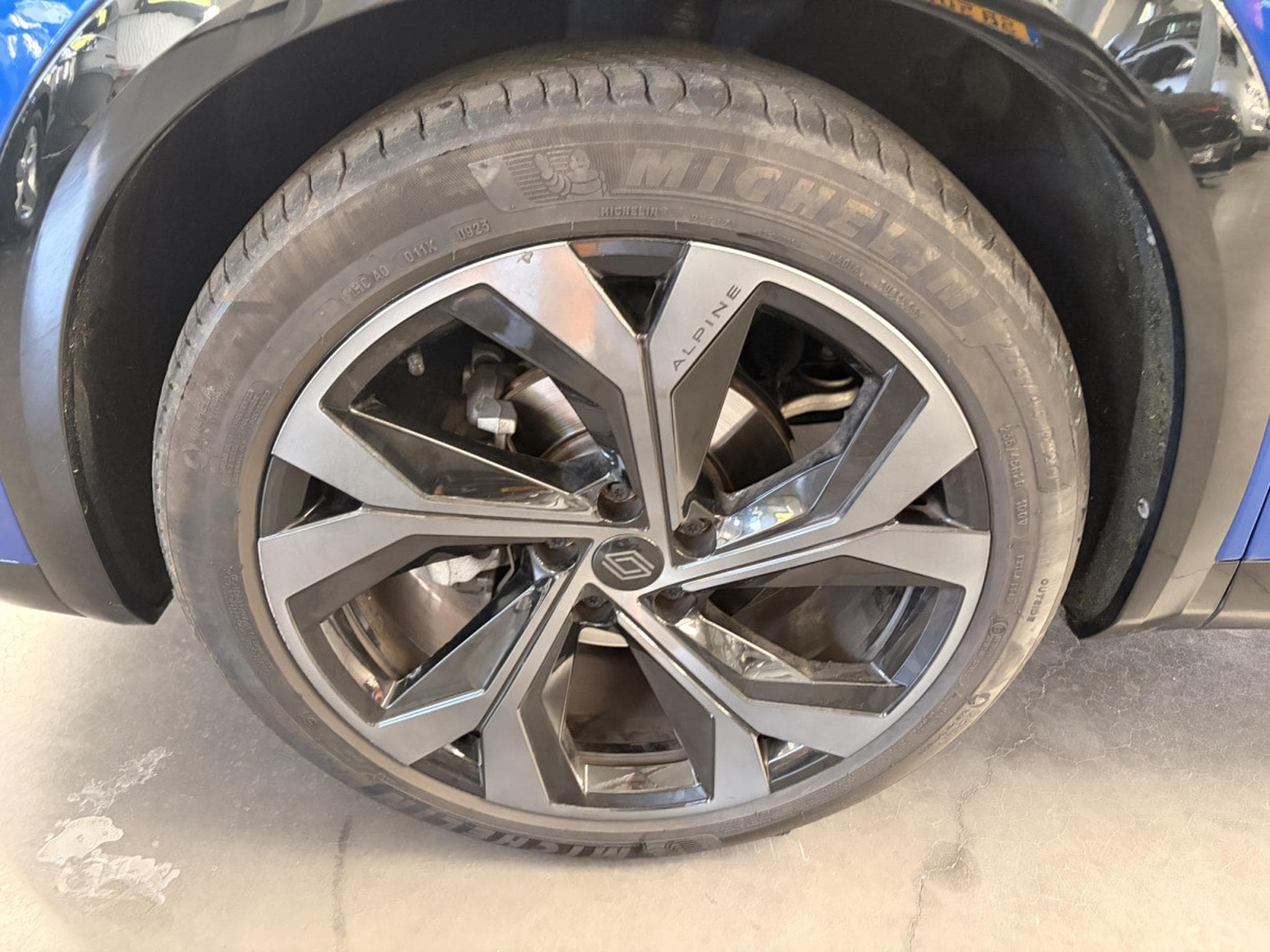 Renault Austral 1.3 TCe EDC Esprit Alpine 158HP (2023) - Photo 8
