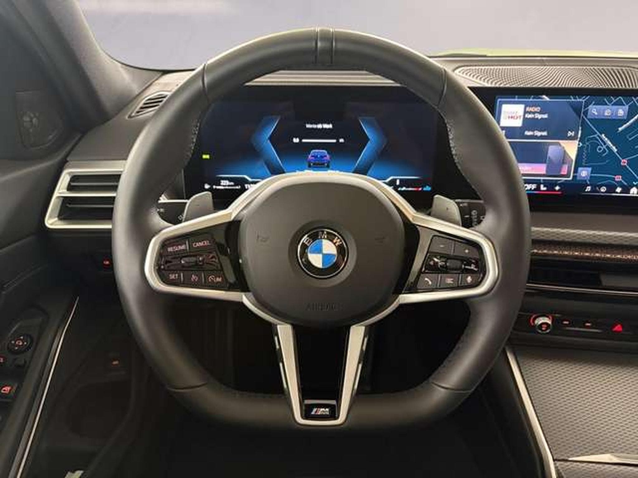 BMW 330 d xDrive M Sportpaket Head-Up HK HiFi DAB (2025) - Photo 11