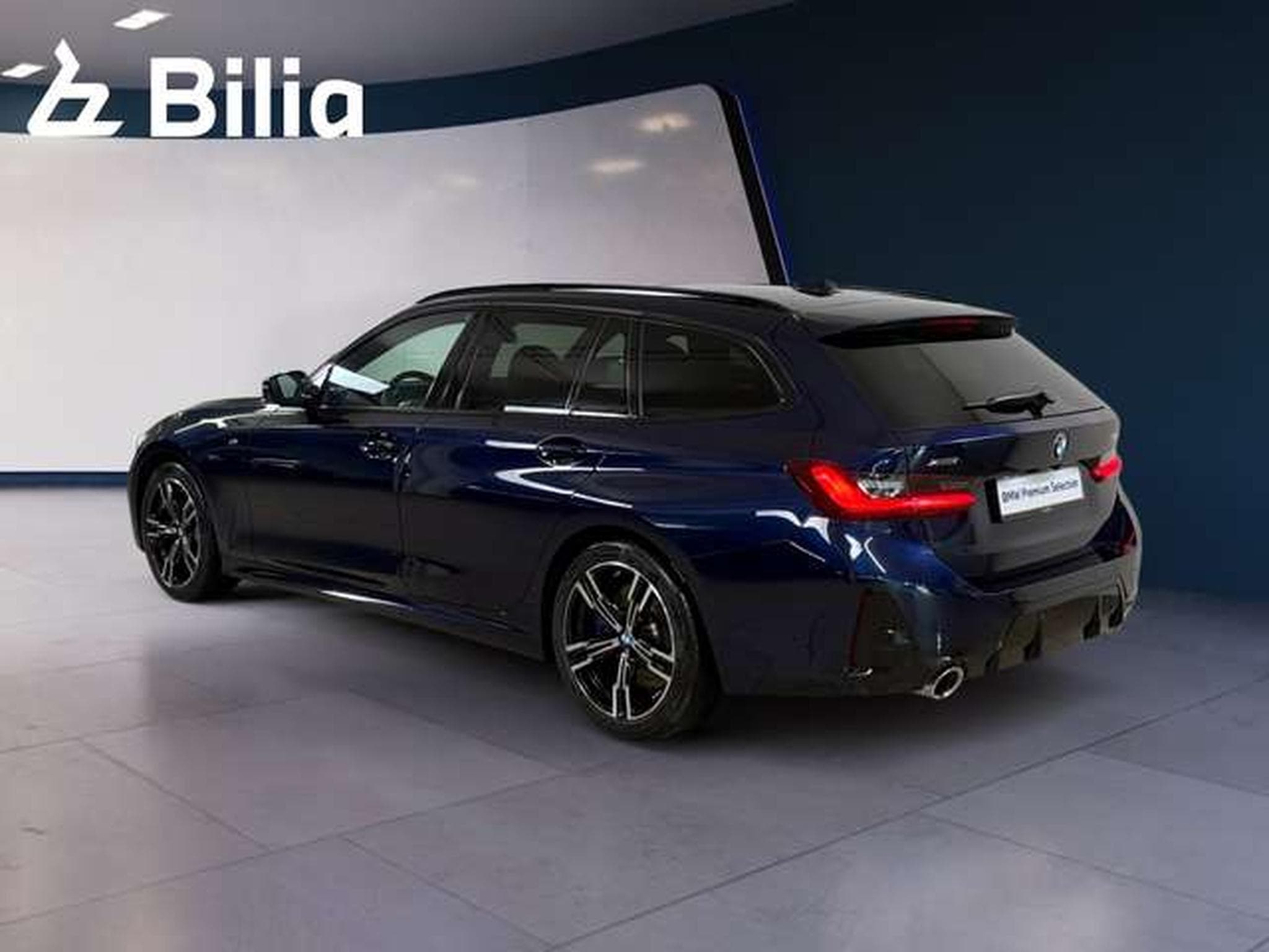BMW 330 d xDrive M Sportpaket Head-Up HK HiFi DAB (2025) - Photo 4