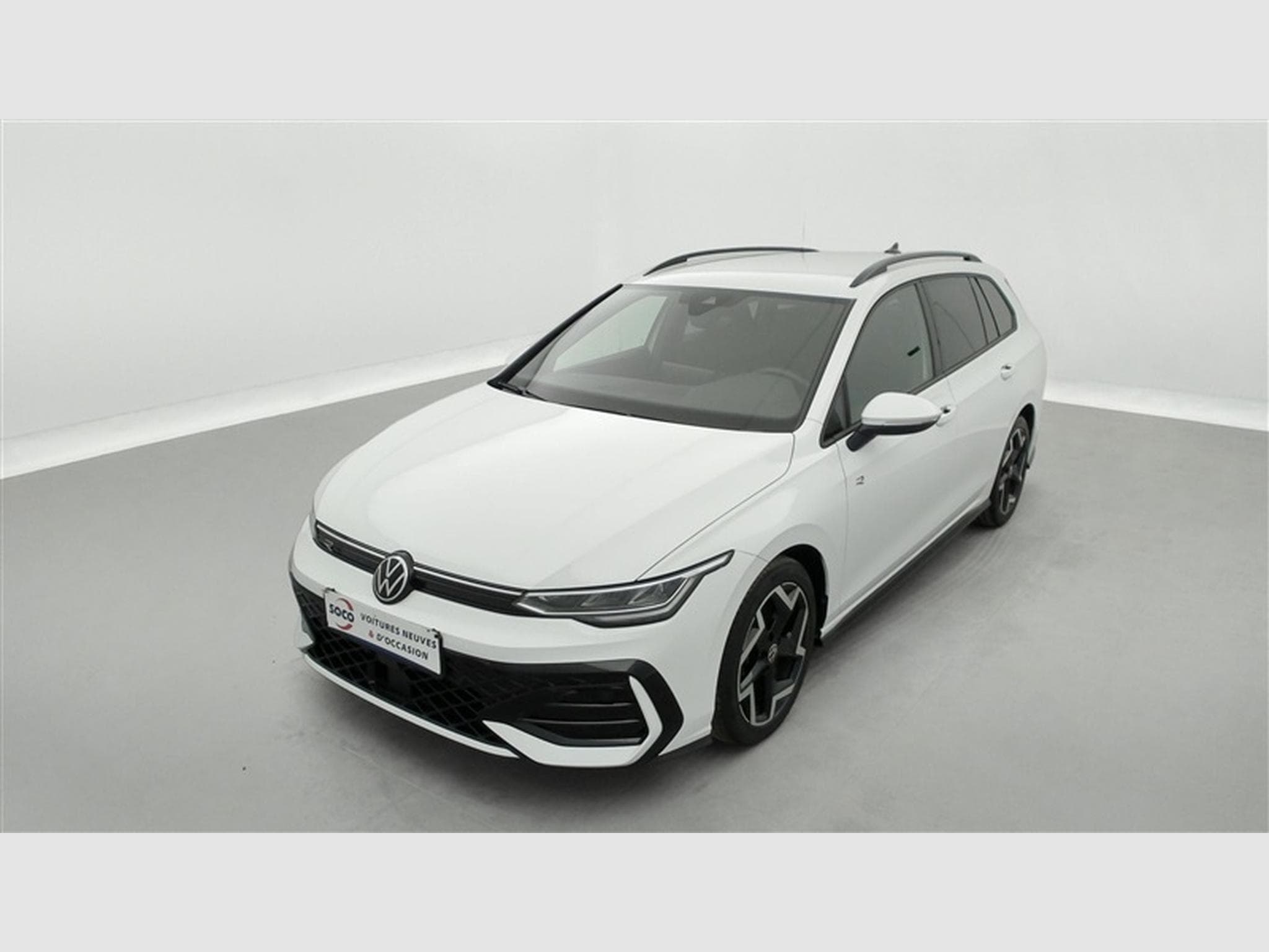 VW Golf 1.5 eTSI 150cv R-Line CARPLAY / FULL LED / CAMERA / JA 17" (2025) - Photo 1