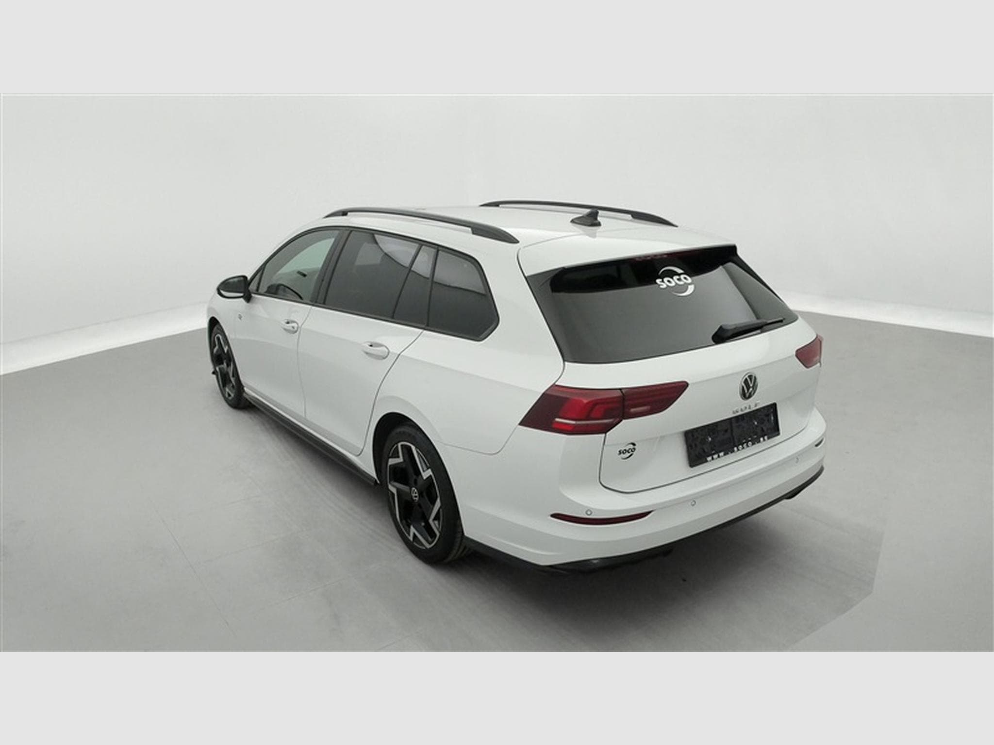 VW Golf 1.5 eTSI 150cv R-Line CARPLAY / FULL LED / CAMERA / JA 17" (2025) - Photo 2