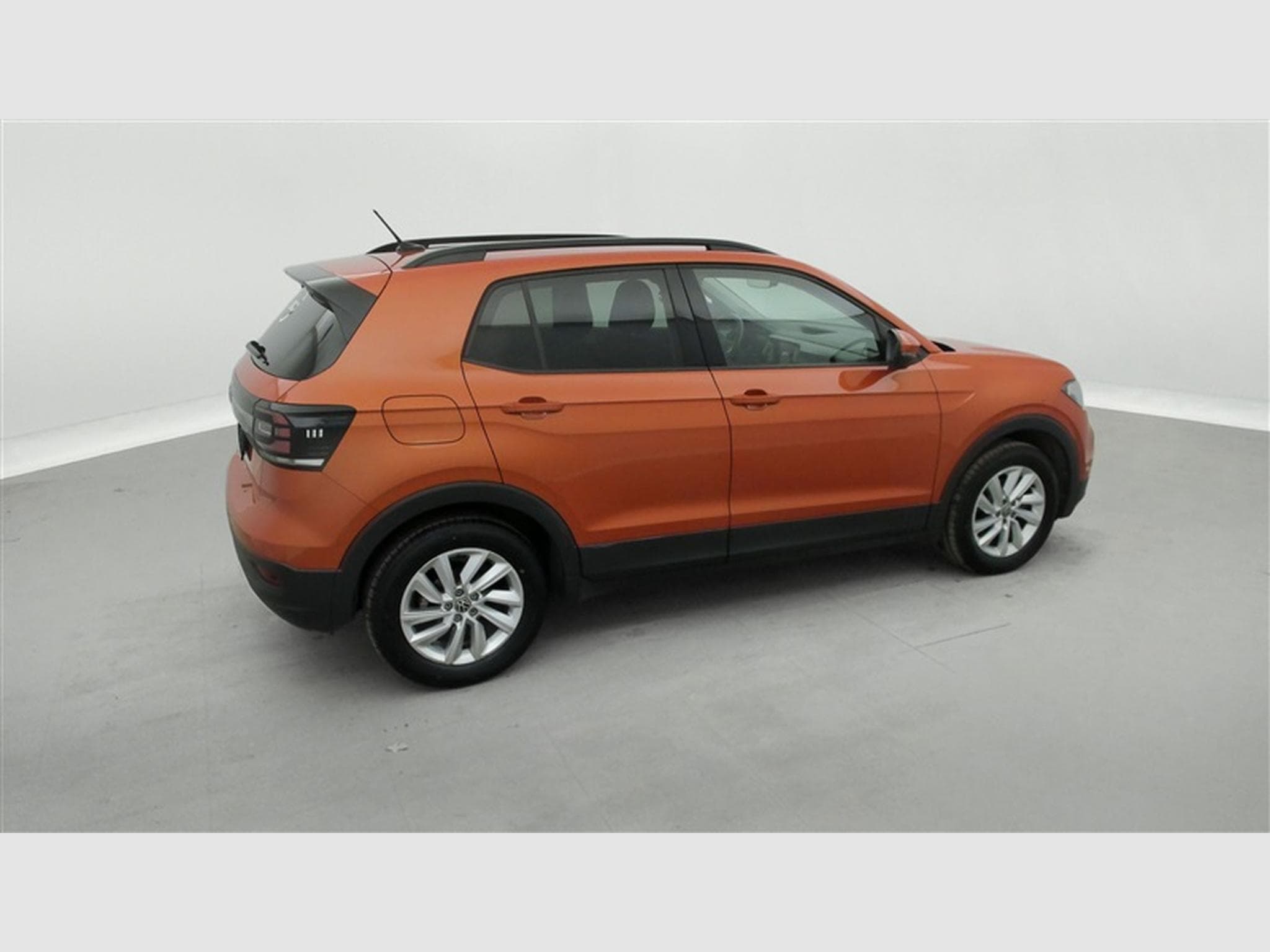 VW T-Cross 1.0 TSI 110cv DSG Life CARPLAY (2023) - Photo 24