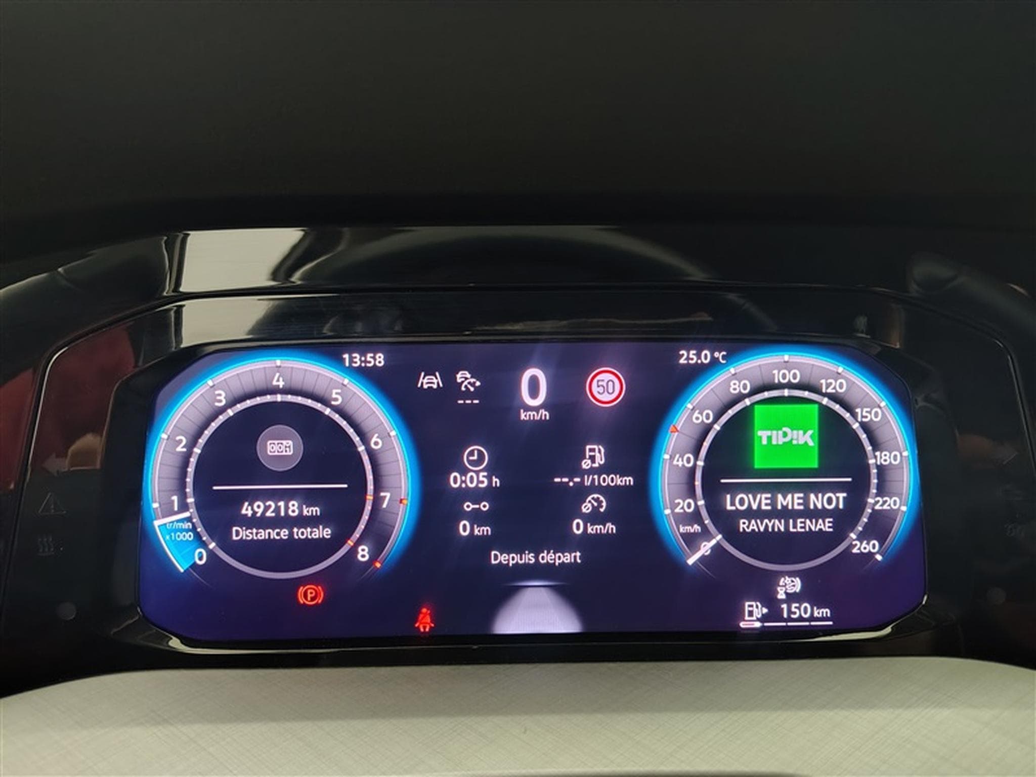 VW Golf 1.5 TSI 115cv Life CARPLAY / FULL LED / PDC AV+AR / JA 16" (2025) - Photo 10