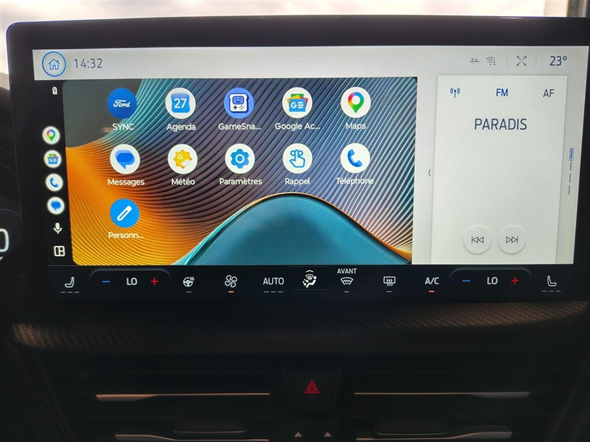 Ford Kuga 2.5 Duratec ST-Line NAVI / FULL LED / CAMERA / JA 18" (2025) - Photo 20