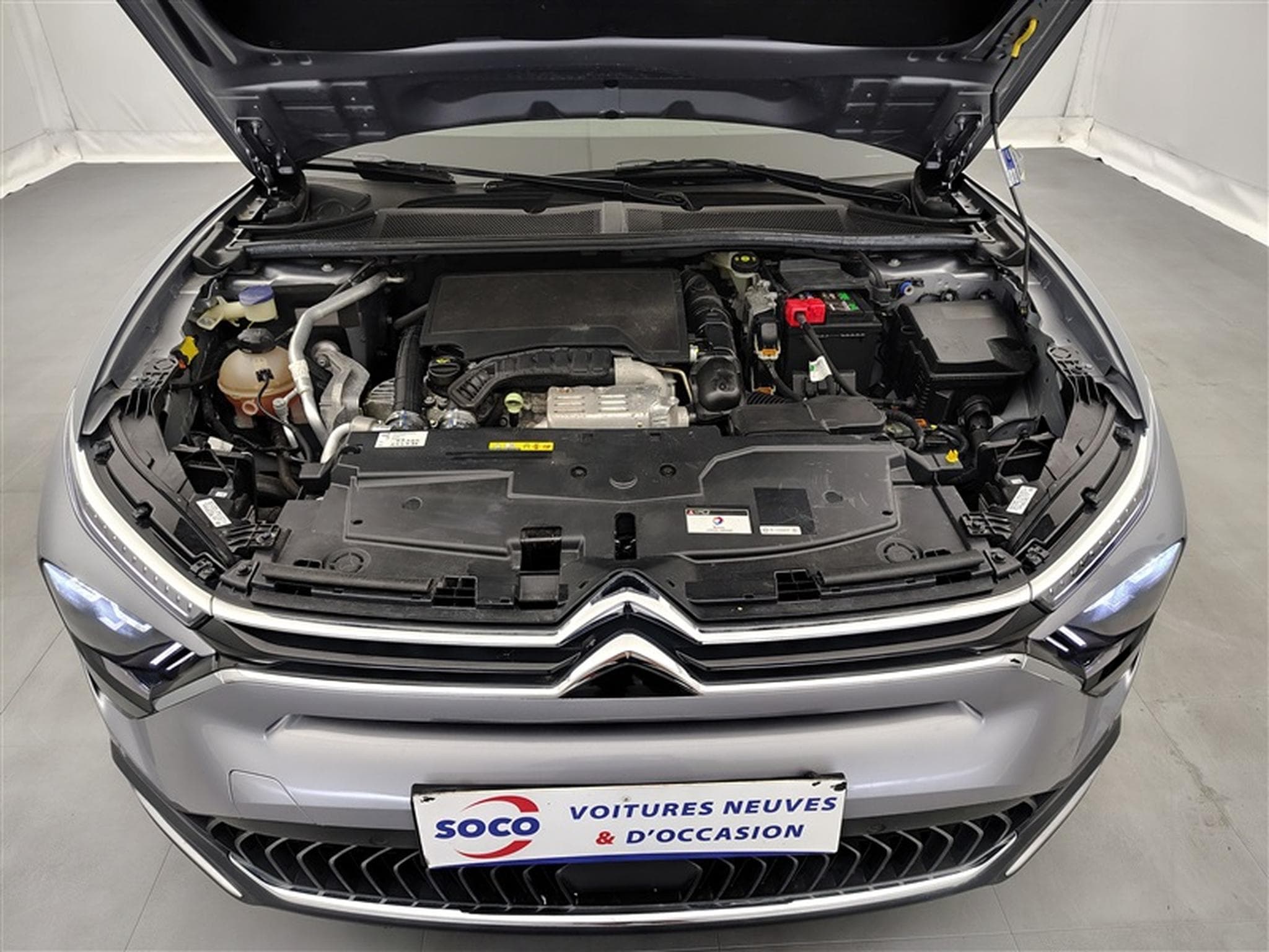 Citroen C5 X 1.2 PureTech 130cv EAT8 Plus NAVI / FULL LED / CUIR / JA 19" (2024) - Photo 19