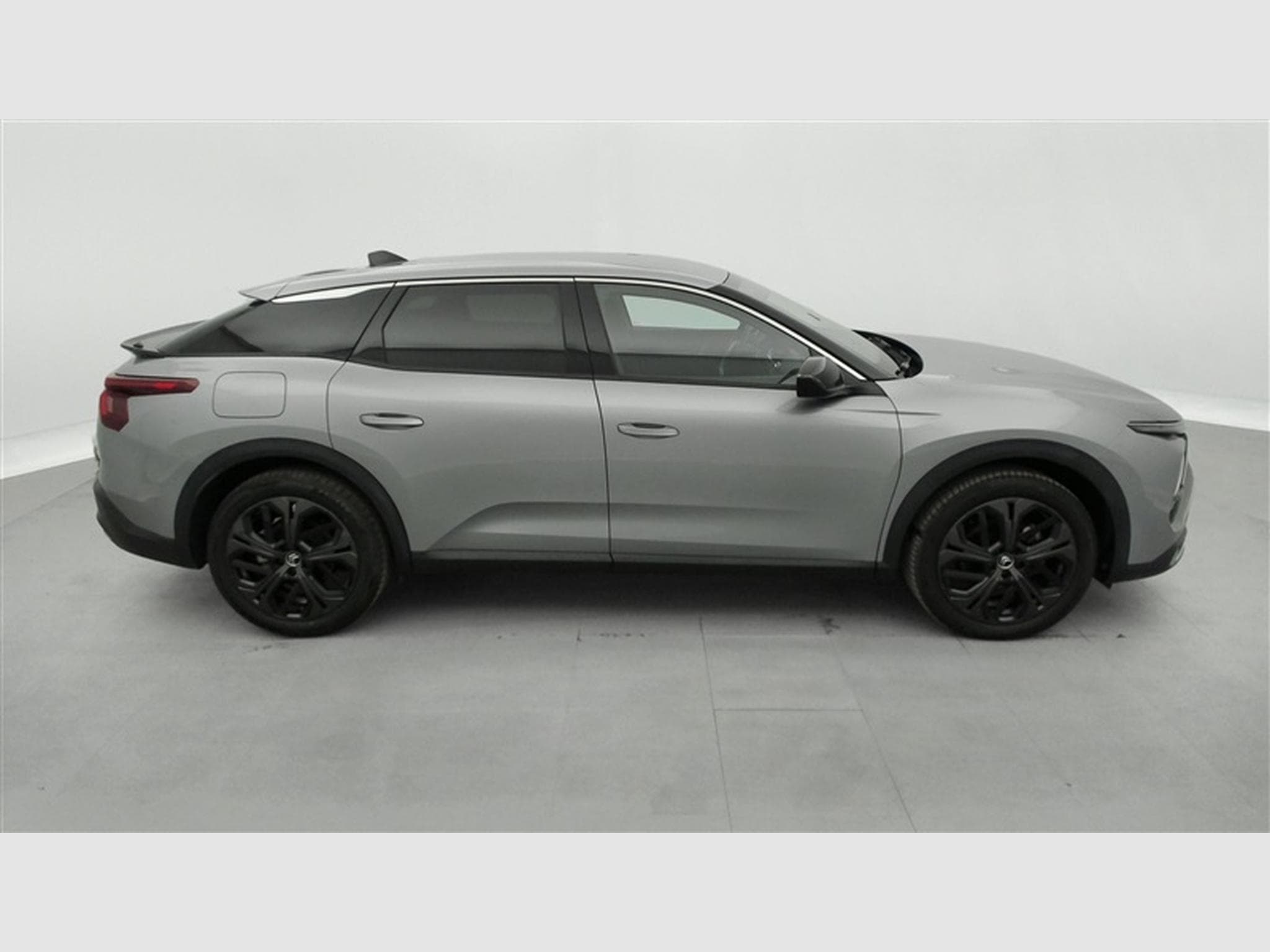 Citroen C5 X 1.2 PureTech 130cv EAT8 Plus NAVI / FULL LED / CUIR / JA 19" (2024) - Photo 24