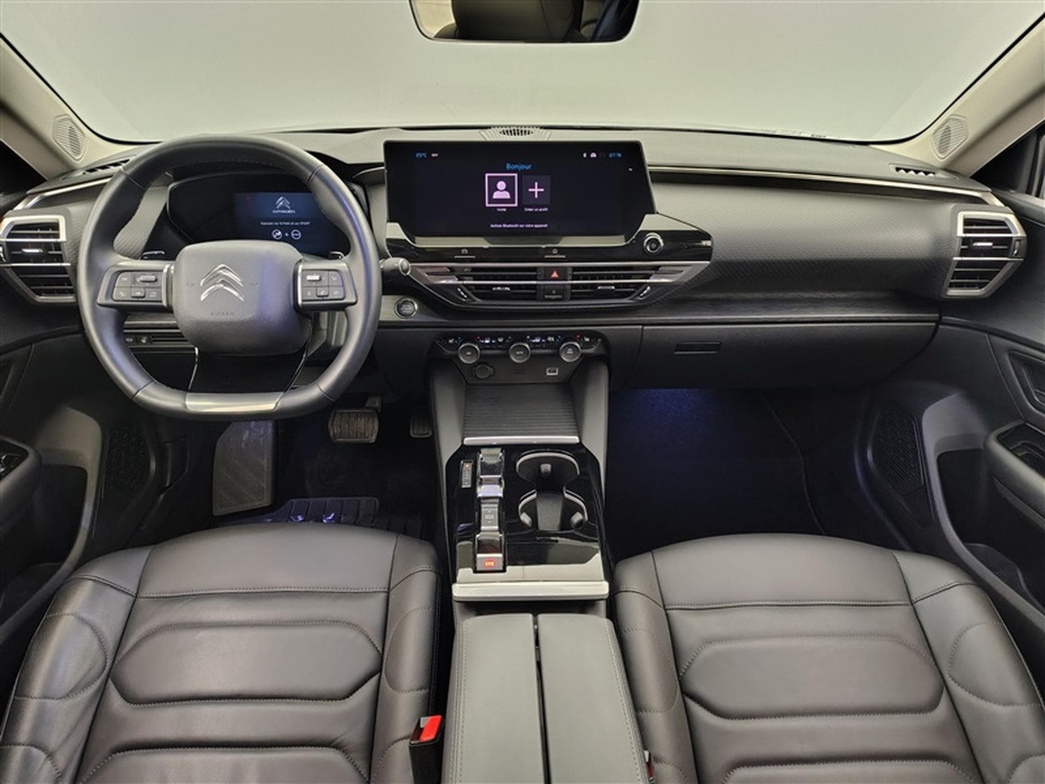 Citroen C5 X 1.2 PureTech 130cv EAT8 Plus NAVI / FULL LED / CUIR / JA 19" (2024) - Photo 8