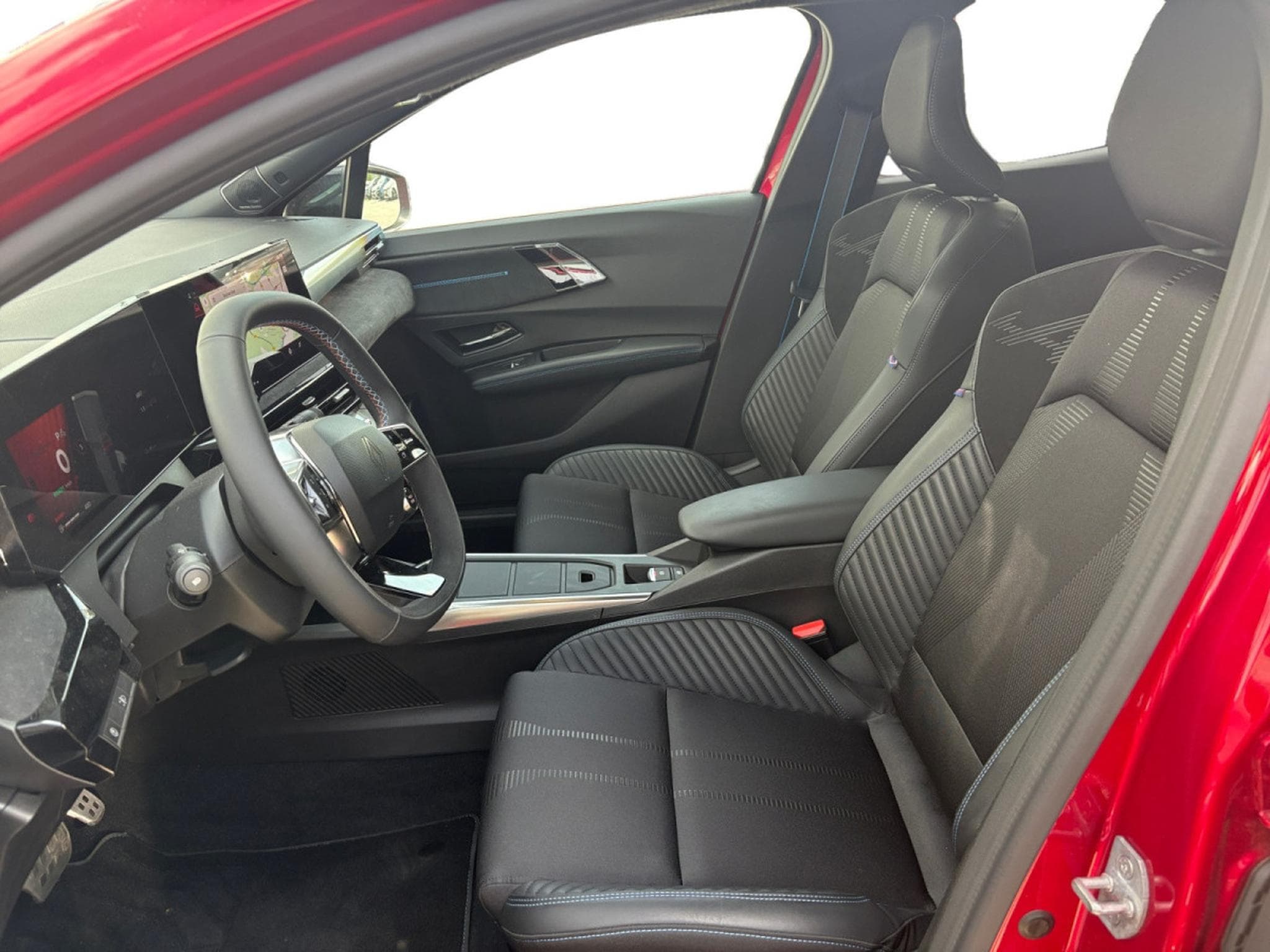 Renault Clio 1.8 Esprit Alpine full hybrid E-Tech 160 hp (2026) - Photo 6