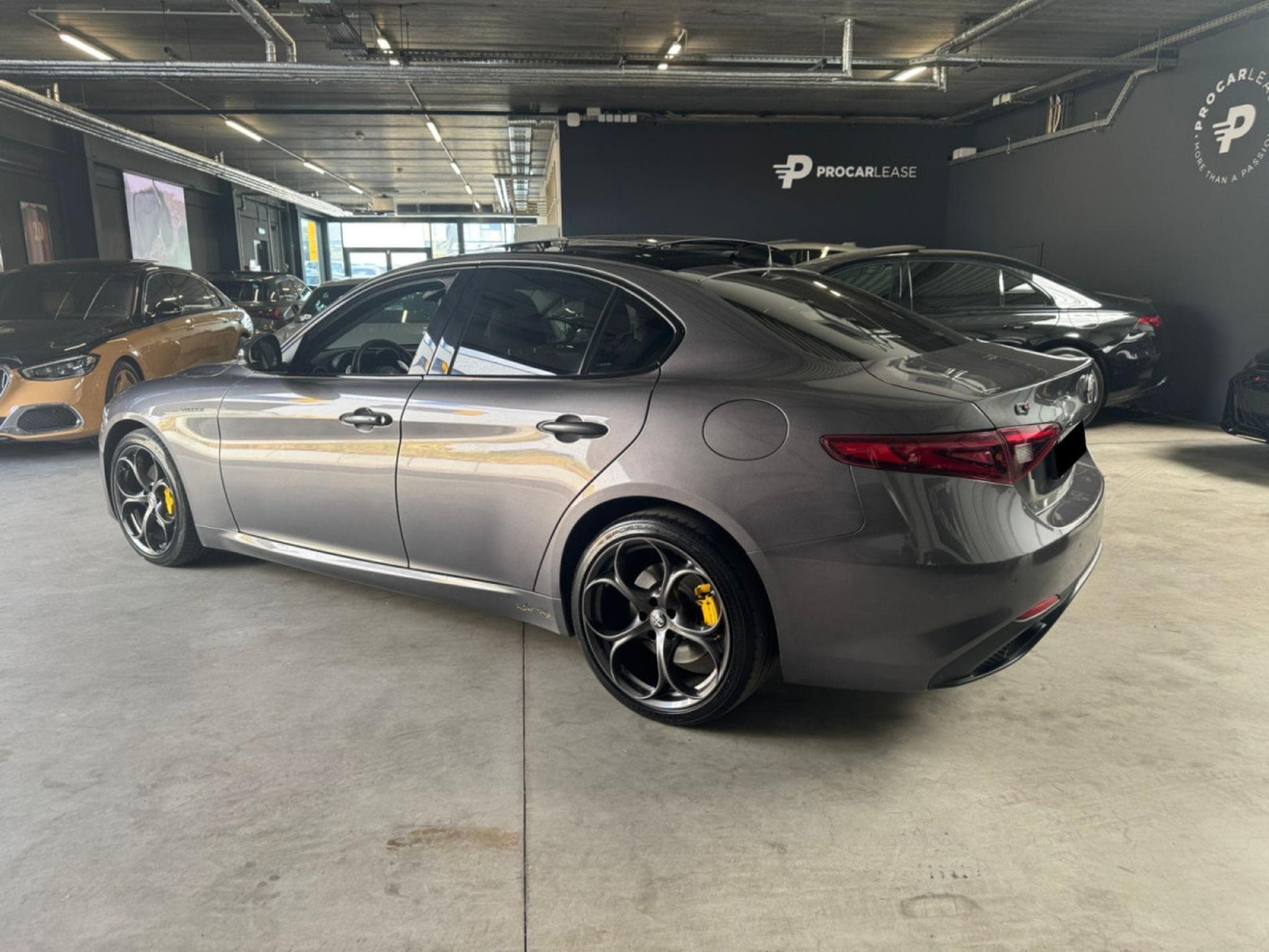 Alfa-Romeo Giulia Giulia Veloce Q4 /211 CV /19/PANO/CAMERA/CUIR/VOLL (2019) - Photo 5