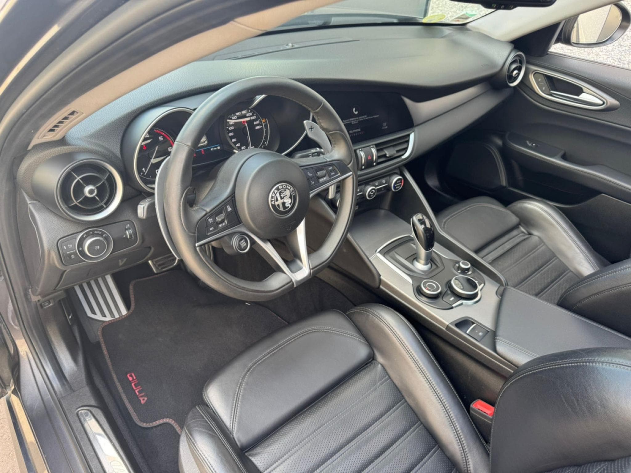 Alfa-Romeo Giulia Giulia Veloce Q4 /211 CV /19/PANO/CAMERA/CUIR/VOLL (2019) - Photo 6