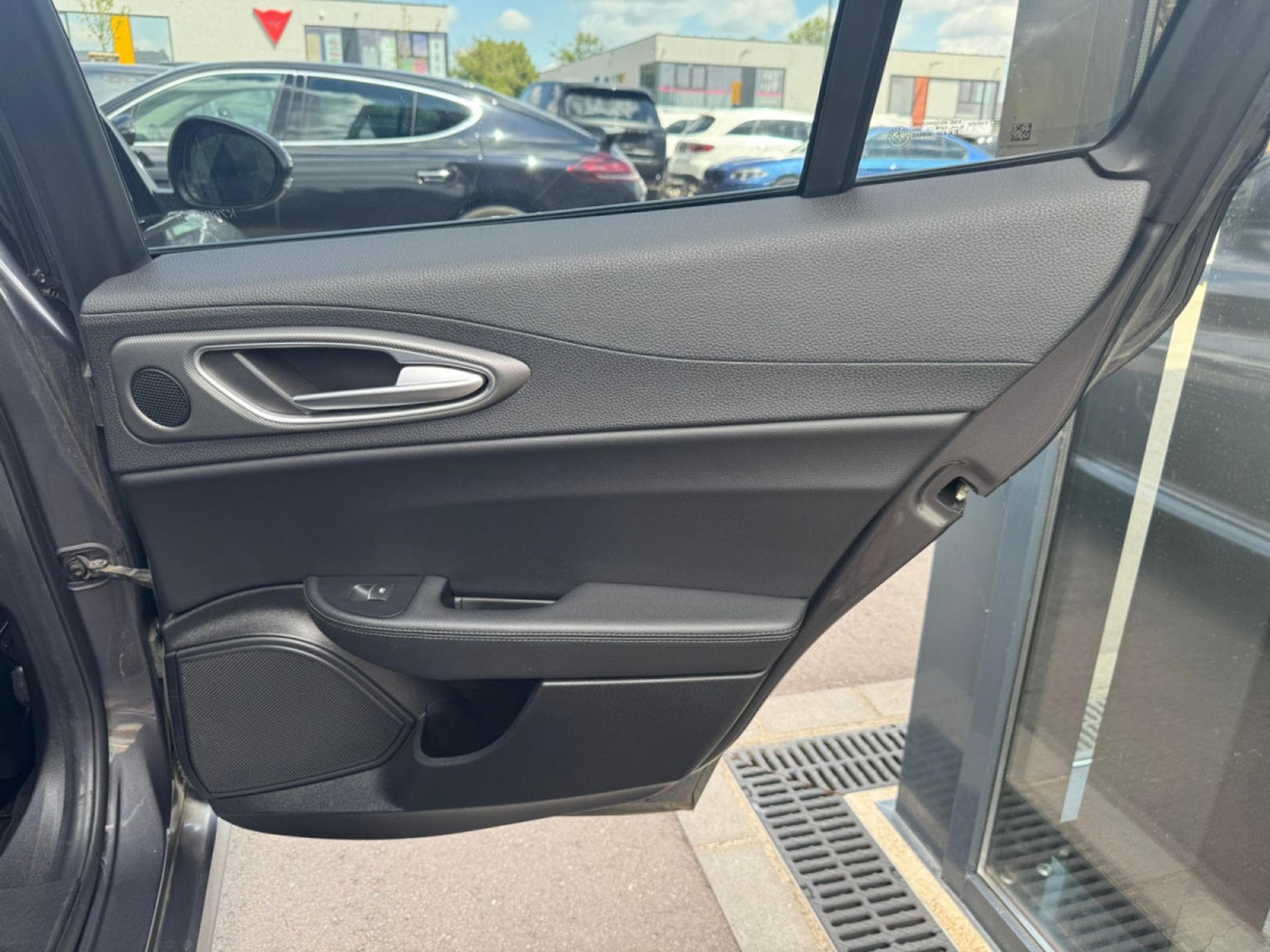 Alfa-Romeo Giulia Giulia Veloce Q4 /211 CV /19/PANO/CAMERA/CUIR/VOLL (2019) - Photo 9