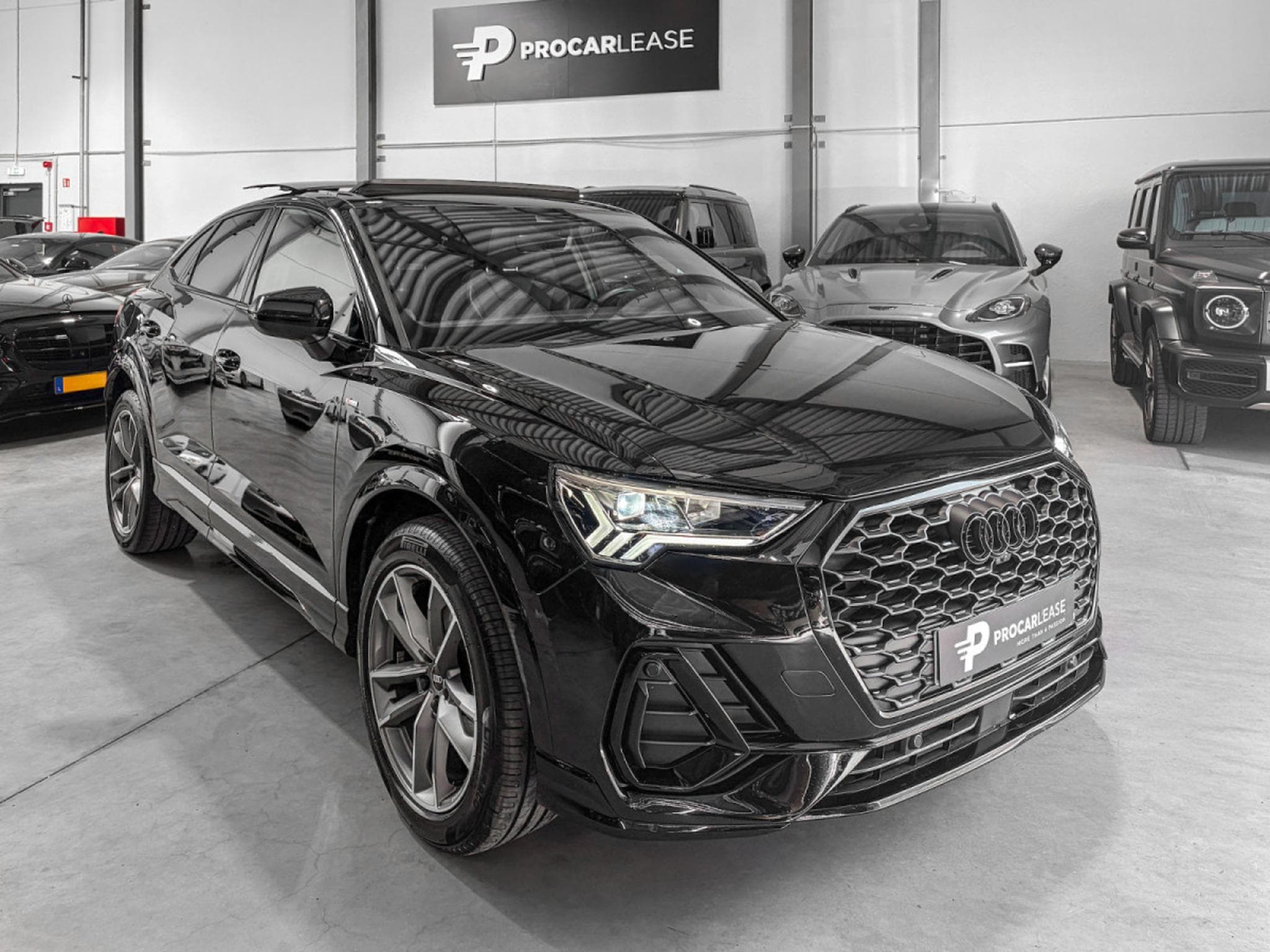 Audi Q3 Q3 Sportback 35 TFSI S line/Pano/19/360°/ (2021) - Photo 5