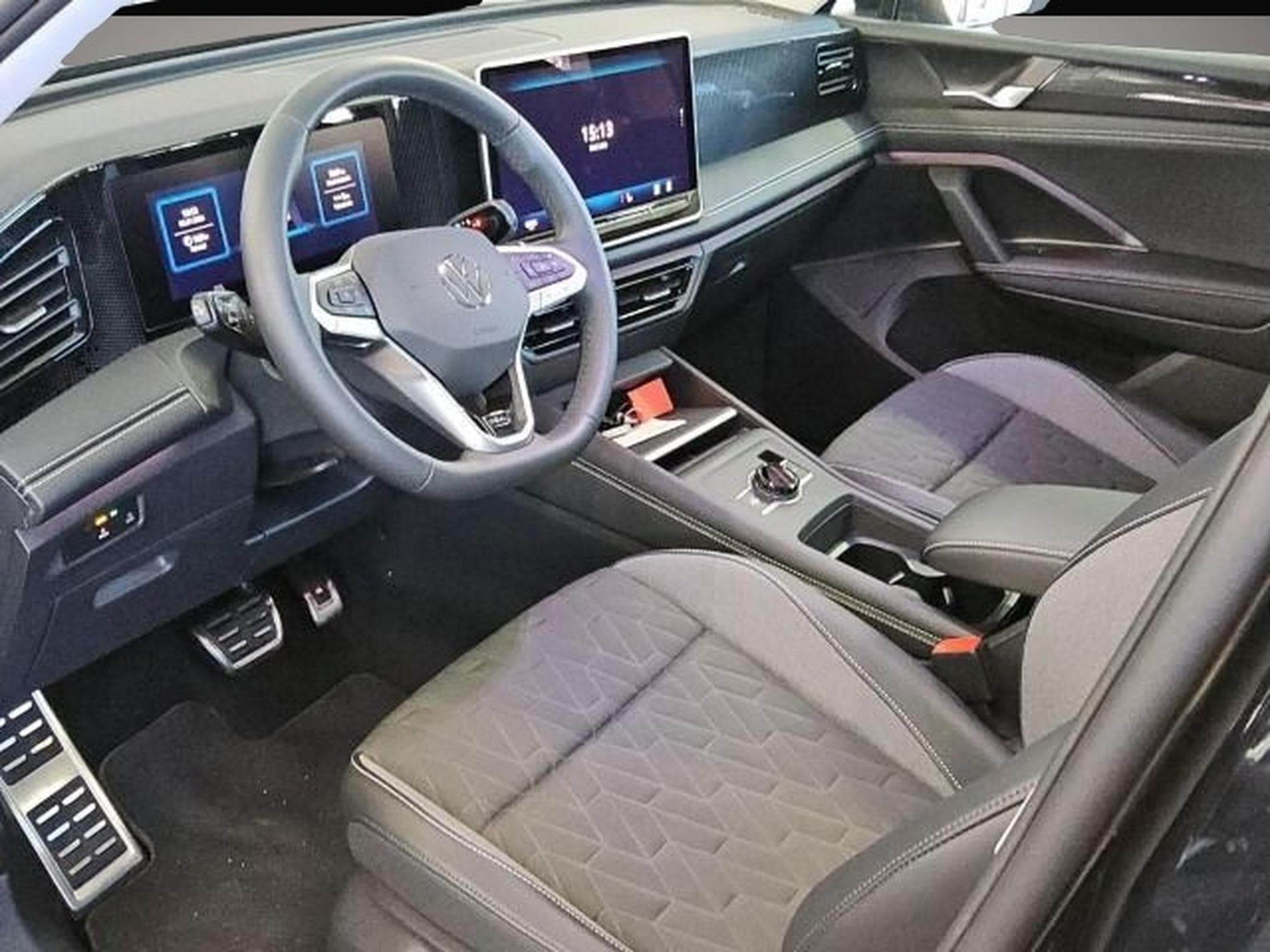 VW Tiguan (2025) - Photo 5