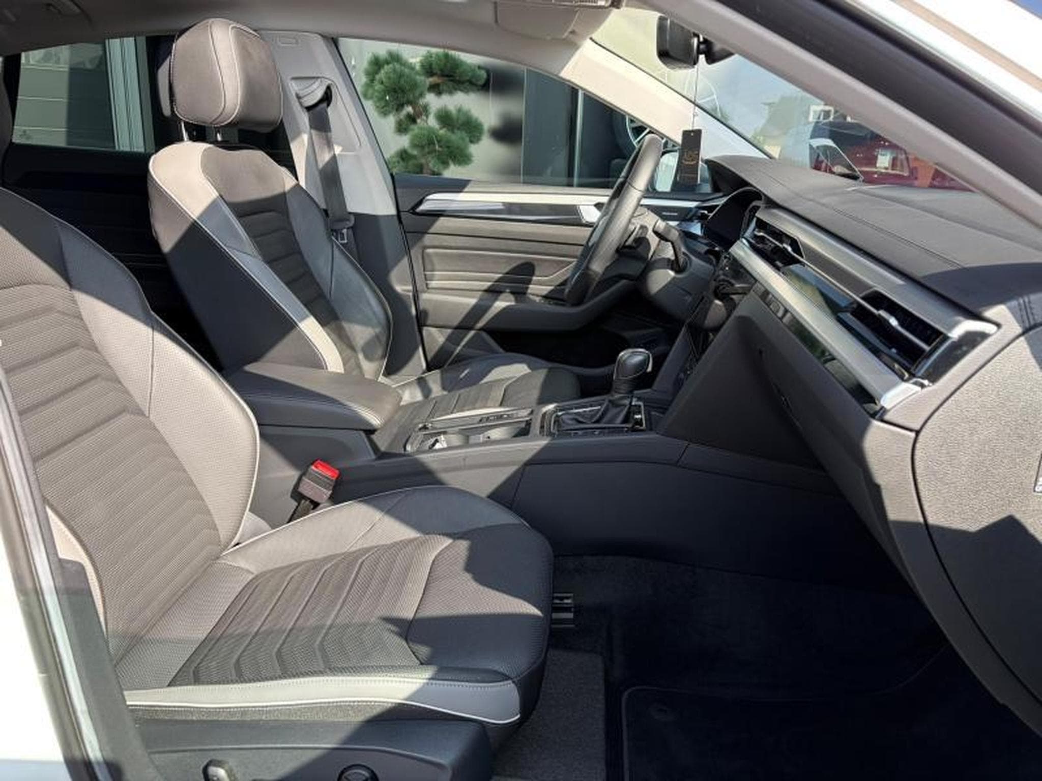 VW Arteon Elegance/Toi Ouvrant/Harman Kardon/Sièges électriques chauff (2022) - Photo 16