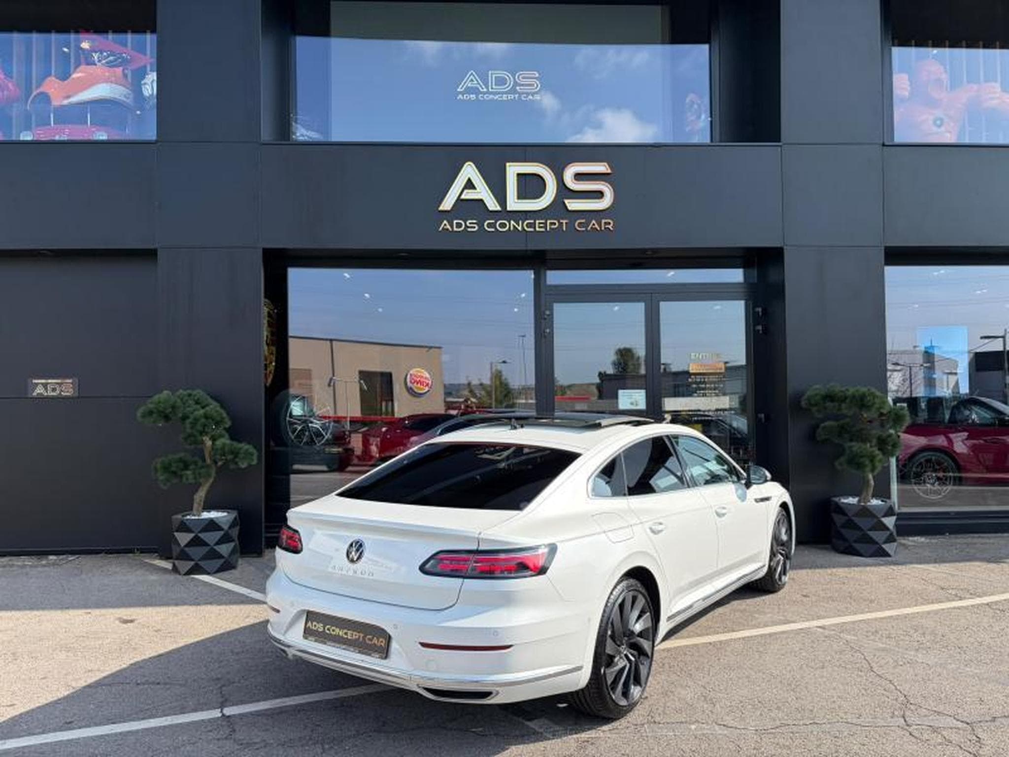 VW Arteon Elegance/Toi Ouvrant/Harman Kardon/Sièges électriques chauff (2022) - Photo 22