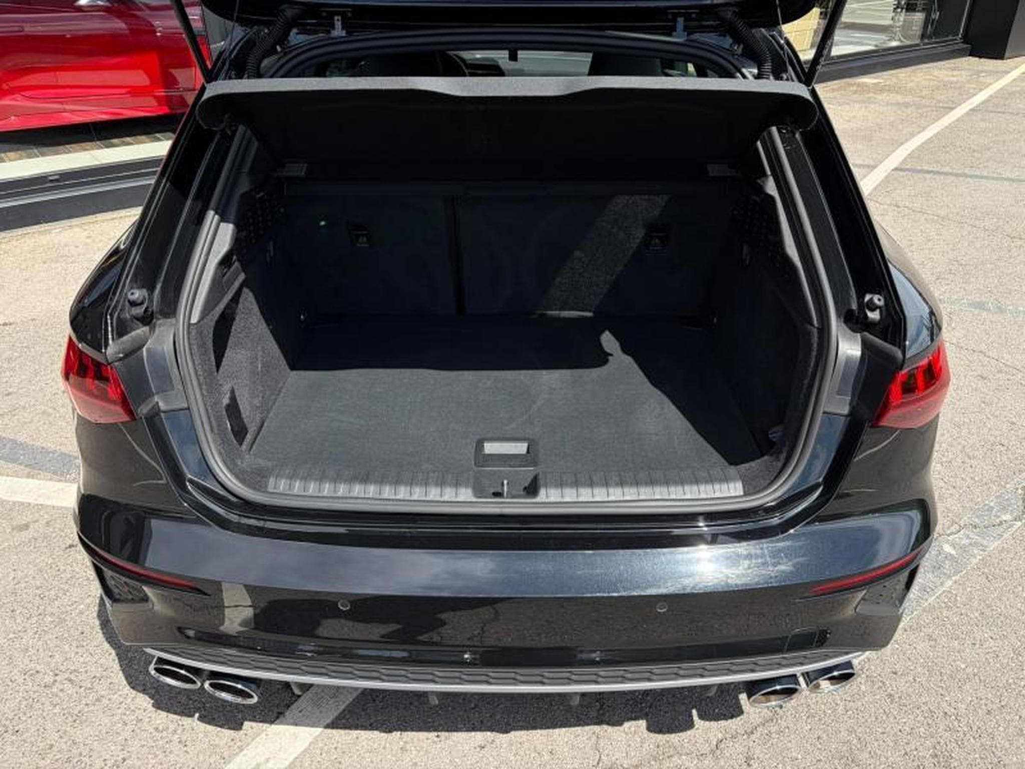 Audi S3 Sportback QUATTRO Sièges chauffants/ Apple Carplay/ Digital (2024) - Photo 15
