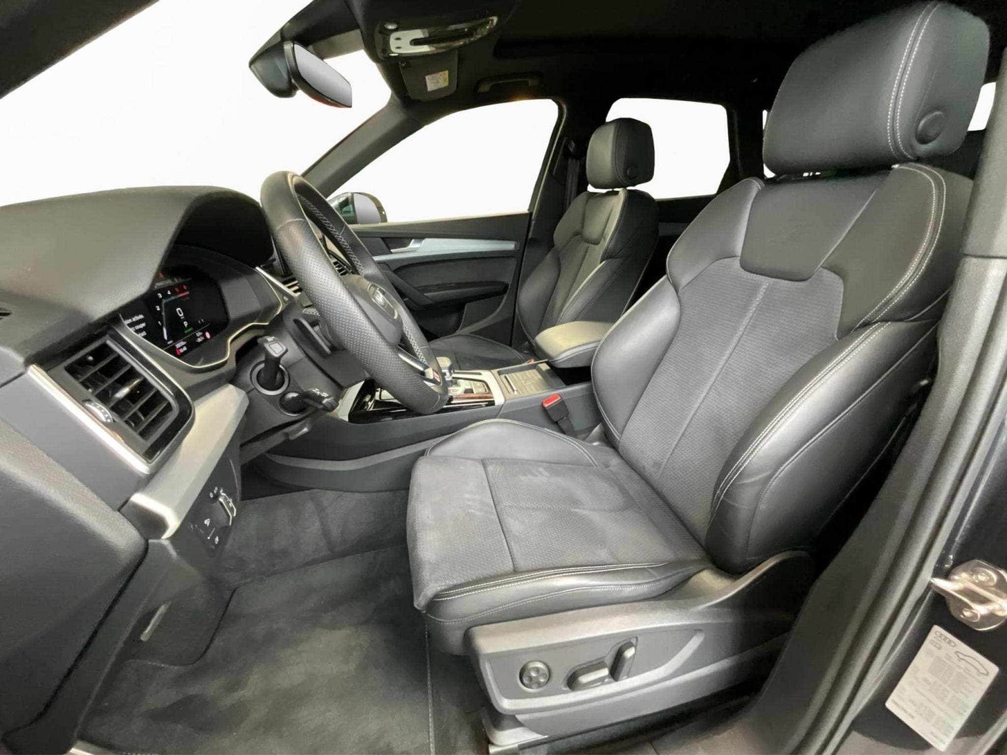 Audi Q5 S-line+40TDI+Quattro+S-Tronic+P.Premium+P.Assi.+Black-Style (2024) - Photo 9