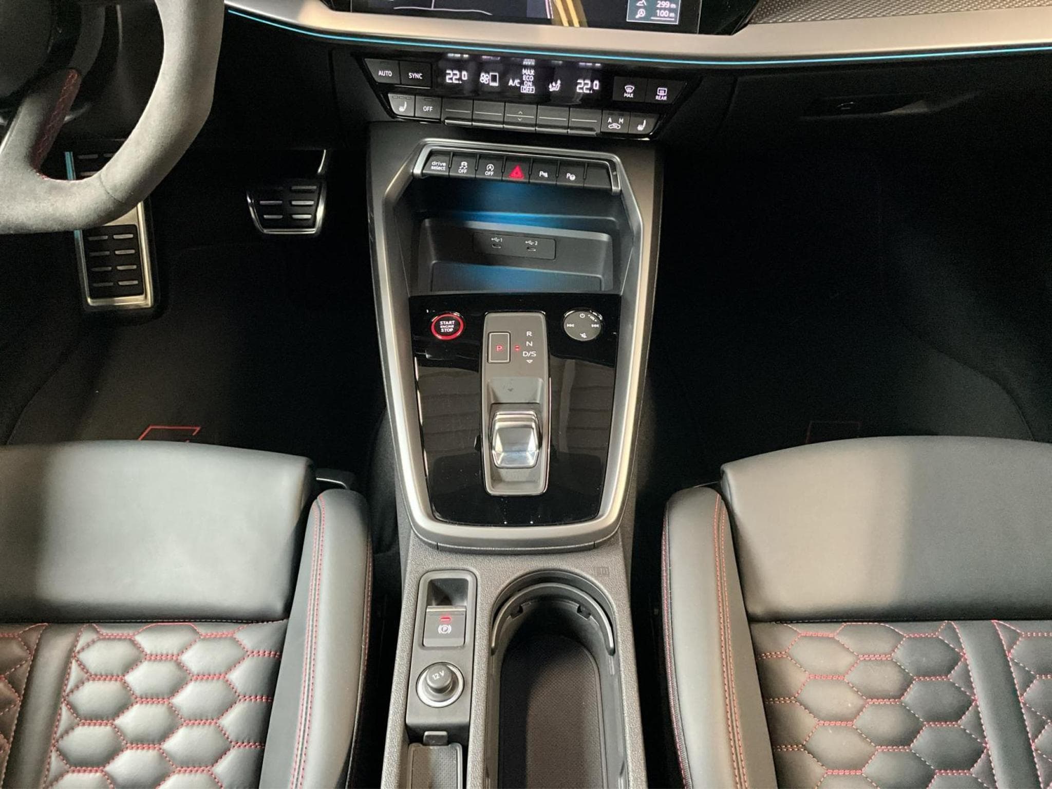 Audi RS3 SB+S-Tronic+Quattro+p.Premium+Pano+Carbon (2024) - Photo 12
