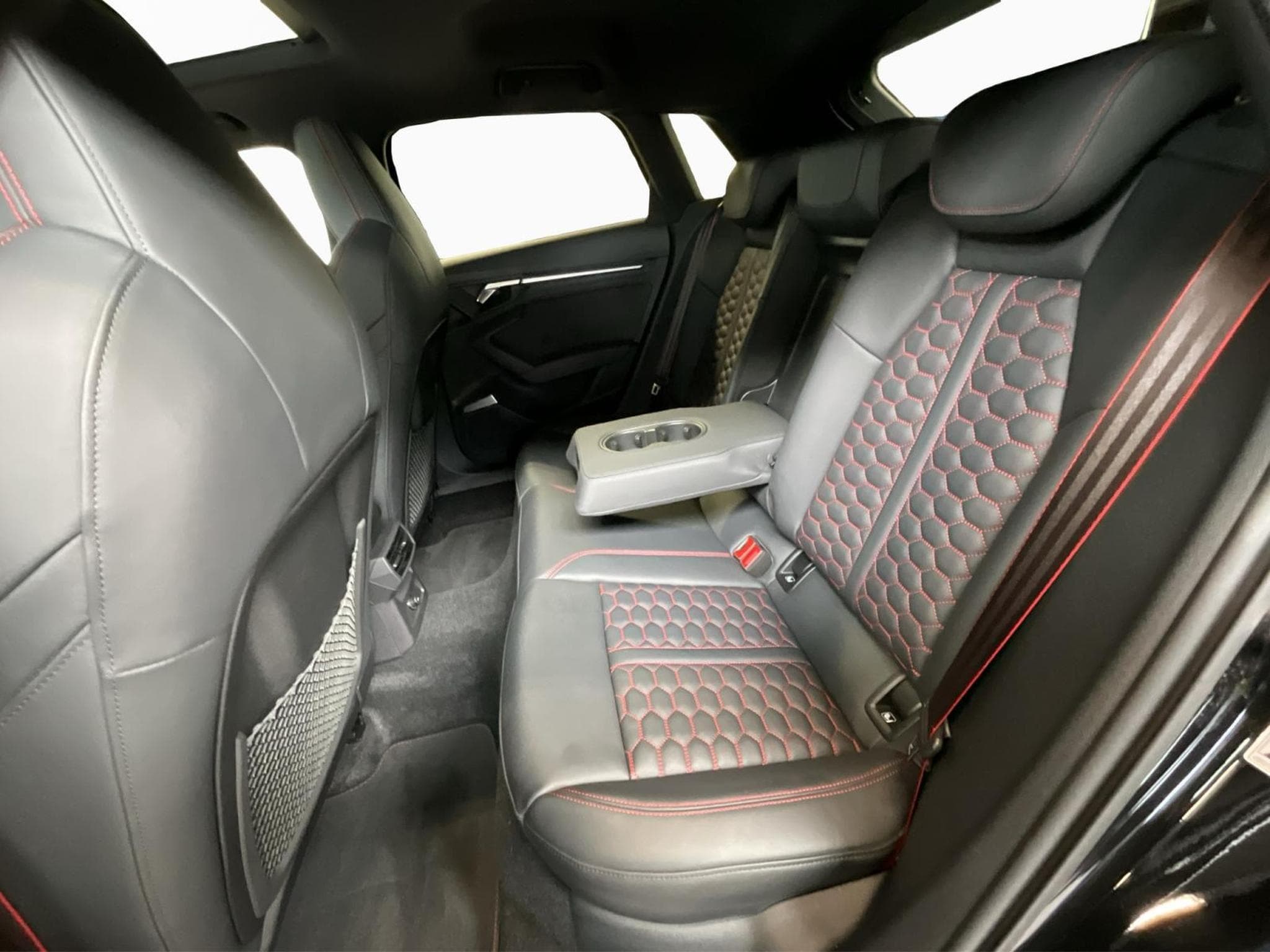Audi RS3 SB+S-Tronic+Quattro+p.Premium+Pano+Carbon (2024) - Photo 16
