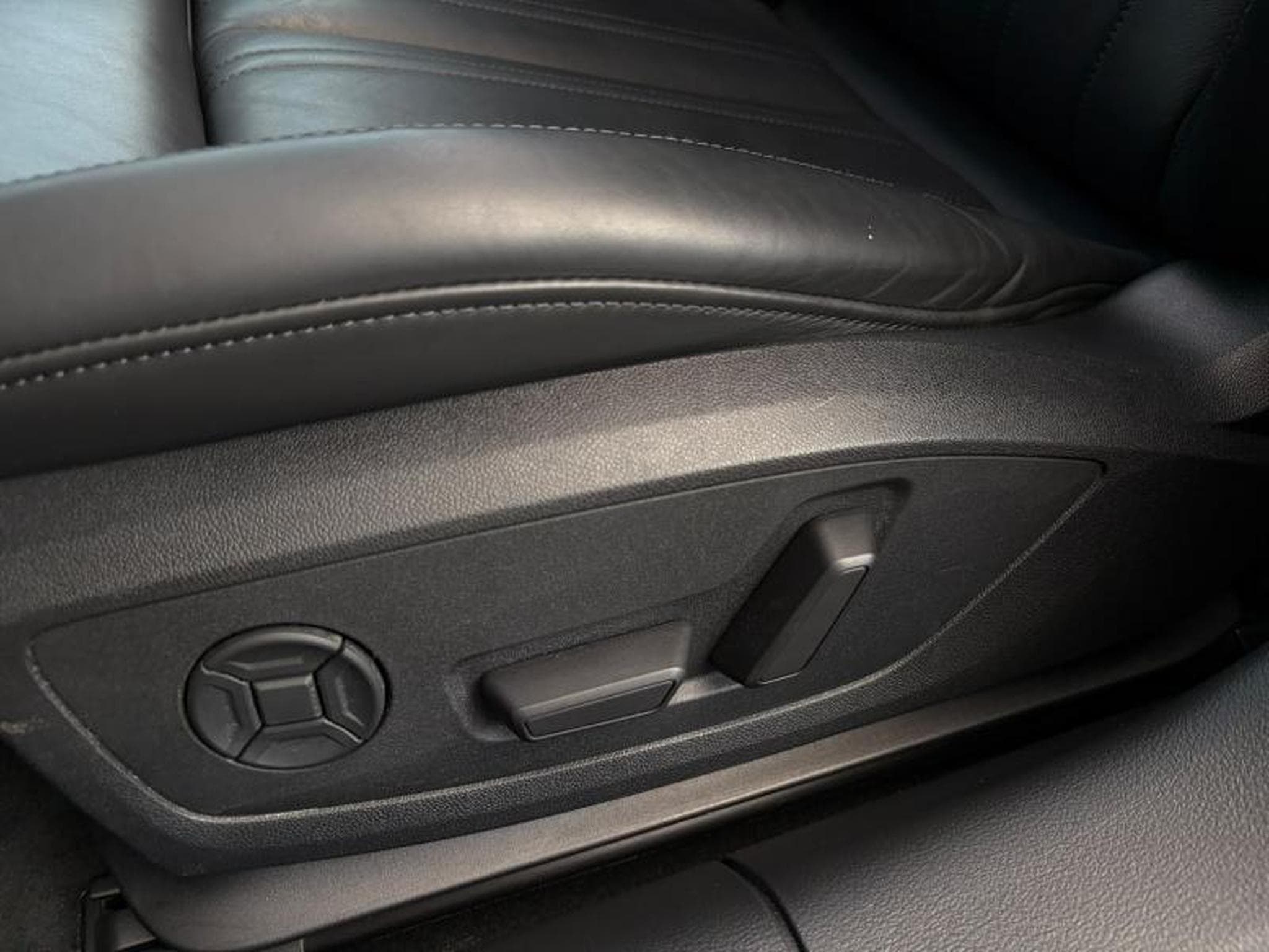 Audi A6 Design/Camera/Sièges chauffants/Toit Ouvrant (2022) - Photo 11