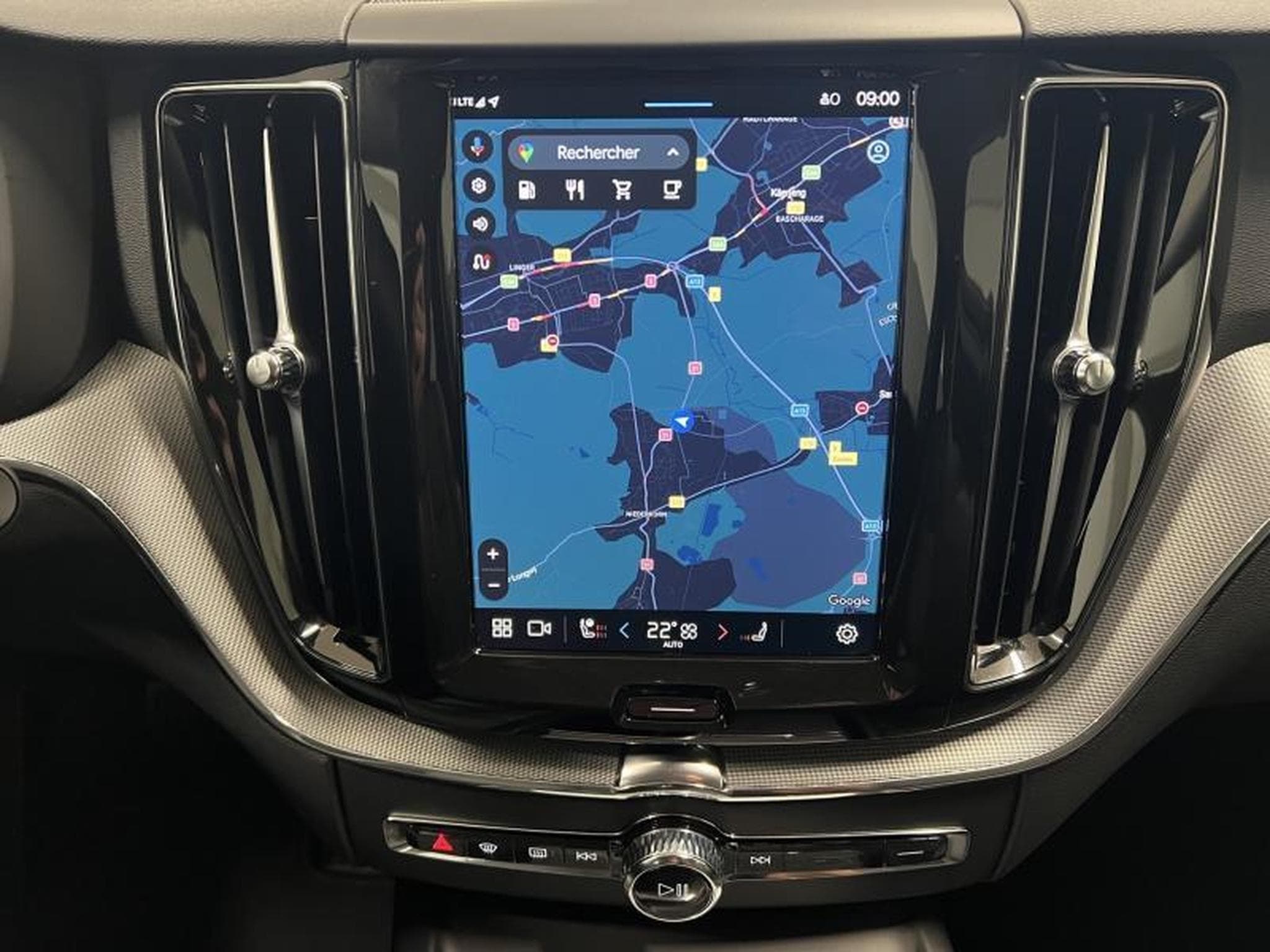 Volvo XC60 Ultra Dark (2025) - Foto 9