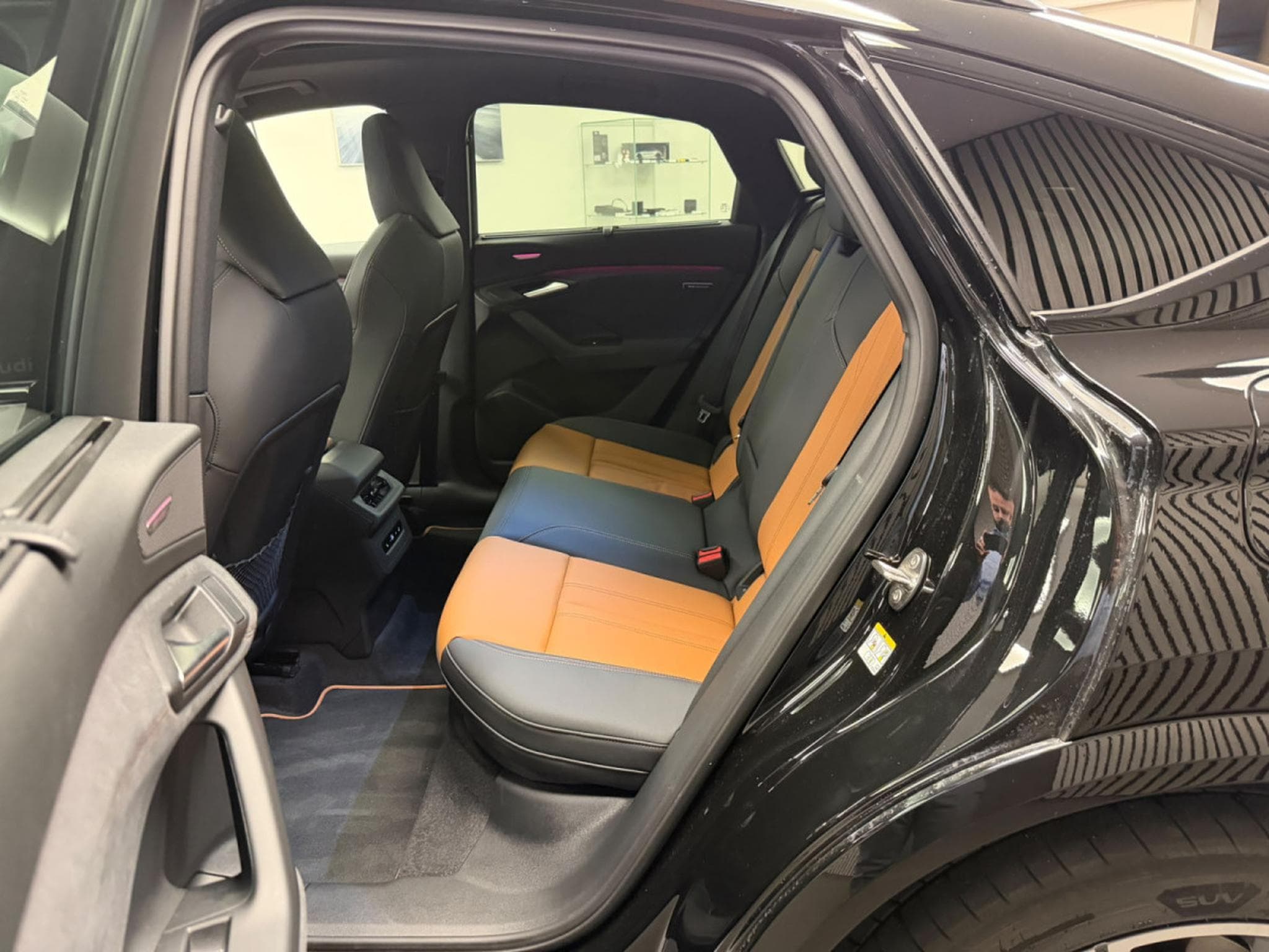 Audi SQ6 e-tron Sportback 490 CH / 360 kW (2026) - Foto 7
