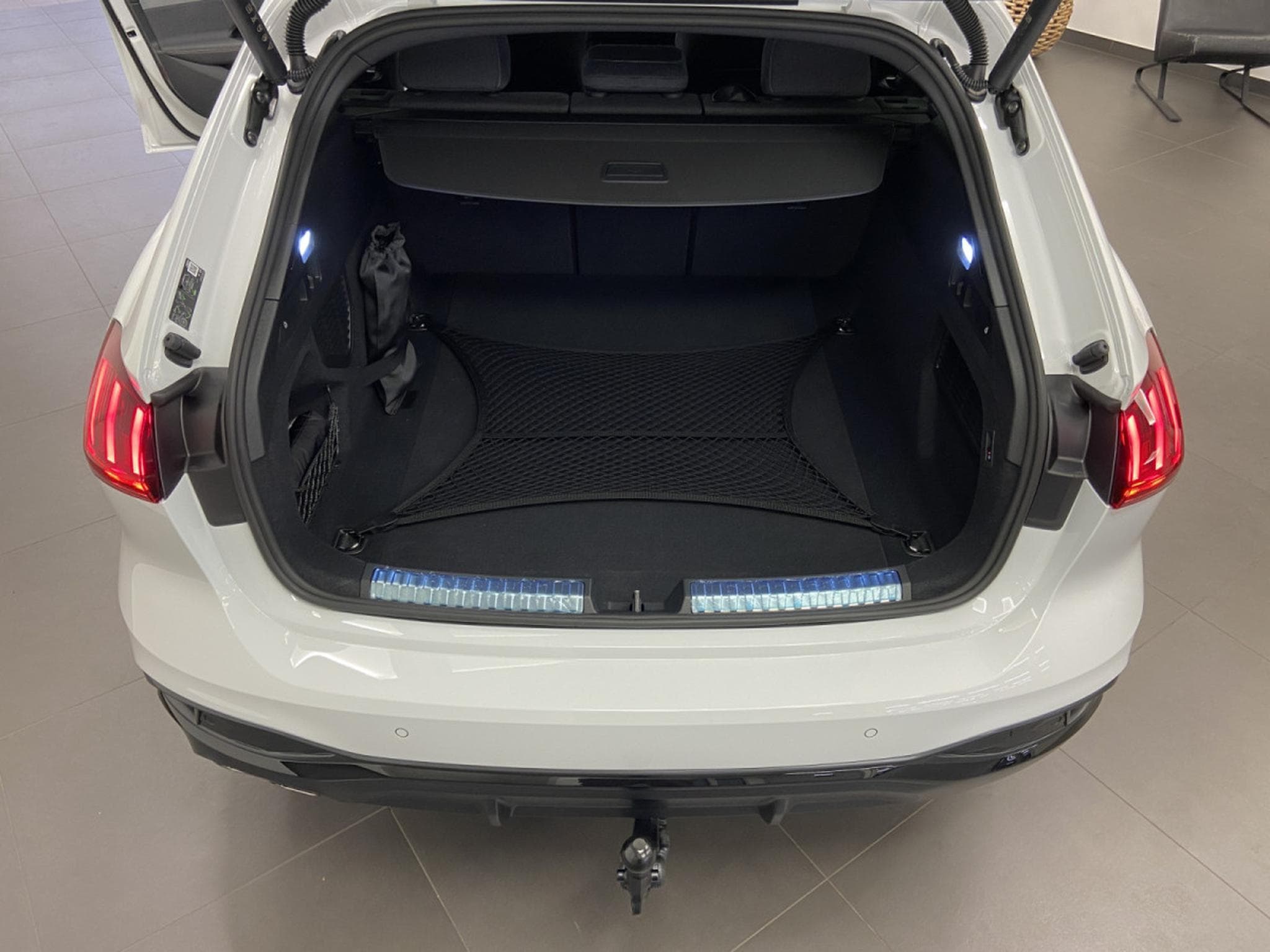 Audi A5 A5 Avant  S line TDI quattro 204 CV / 150 kW S tronic (2025) - Foto 8