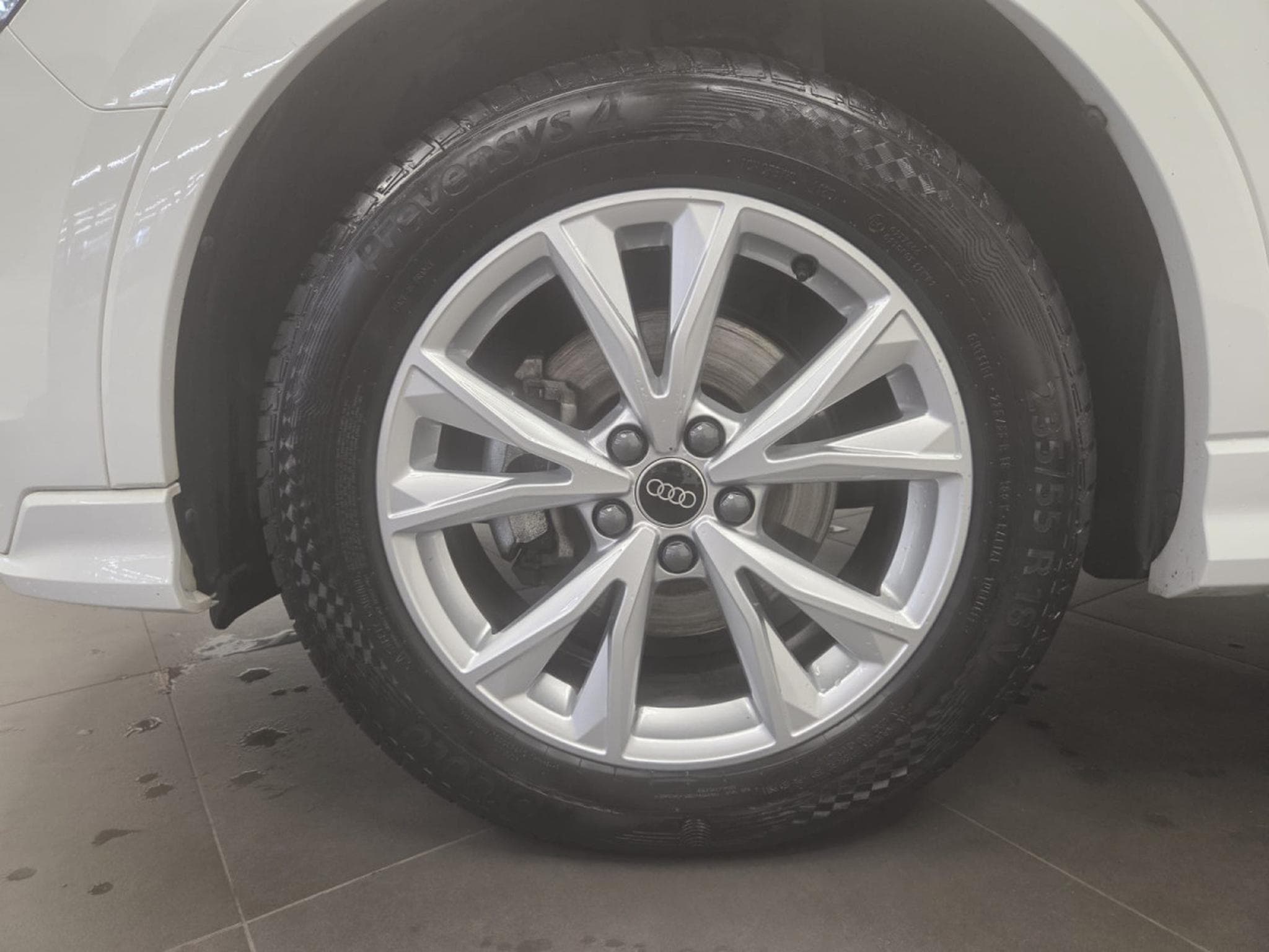 Audi Q3 S line 35 TFSI 150 CV / 110 KW S tronic (2022) - Foto 9