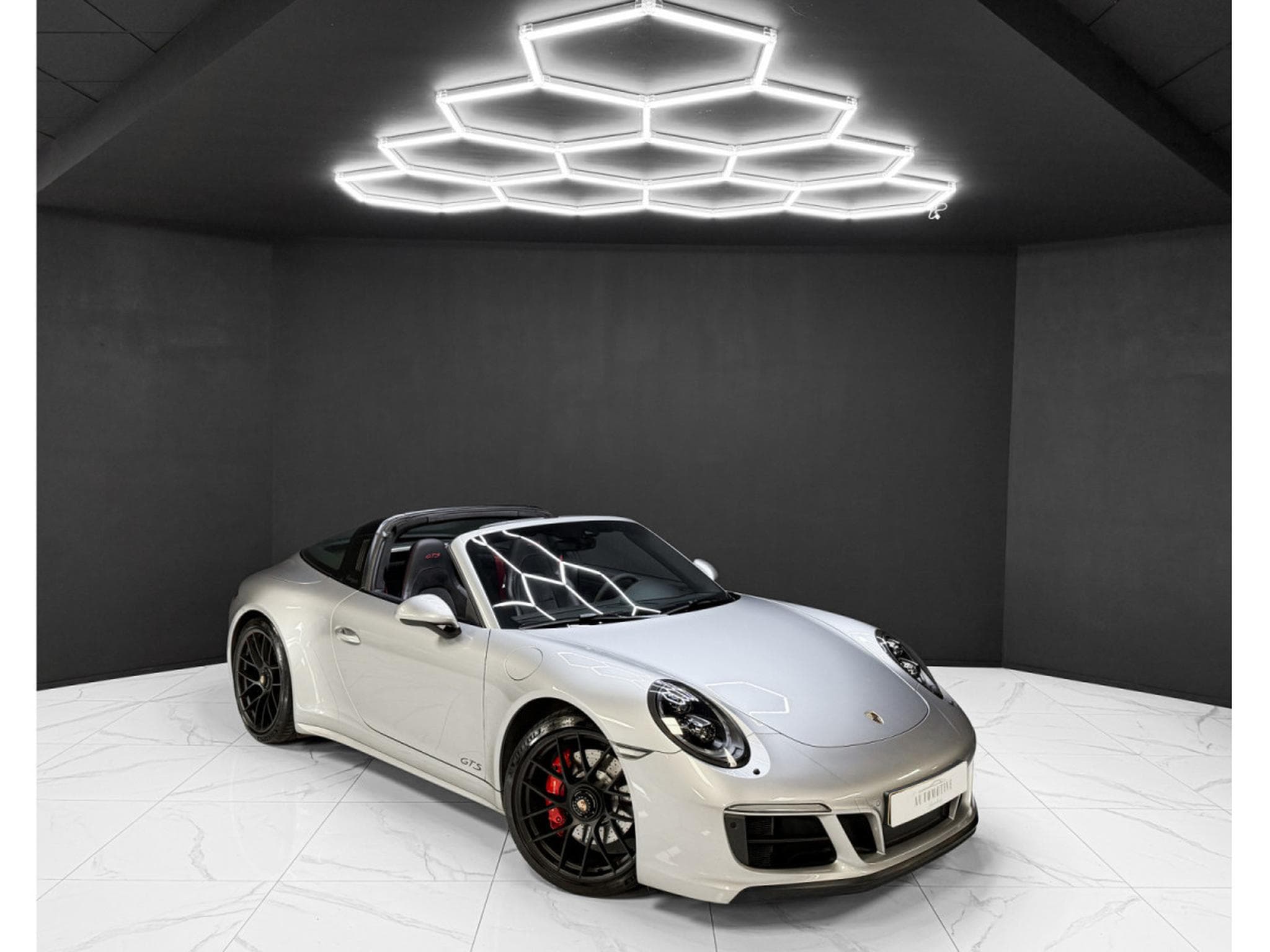 Porsche 911 991.2 Targa 4 GTS / 1ST HAND / NEW SERVICE (2019) - Photo 7