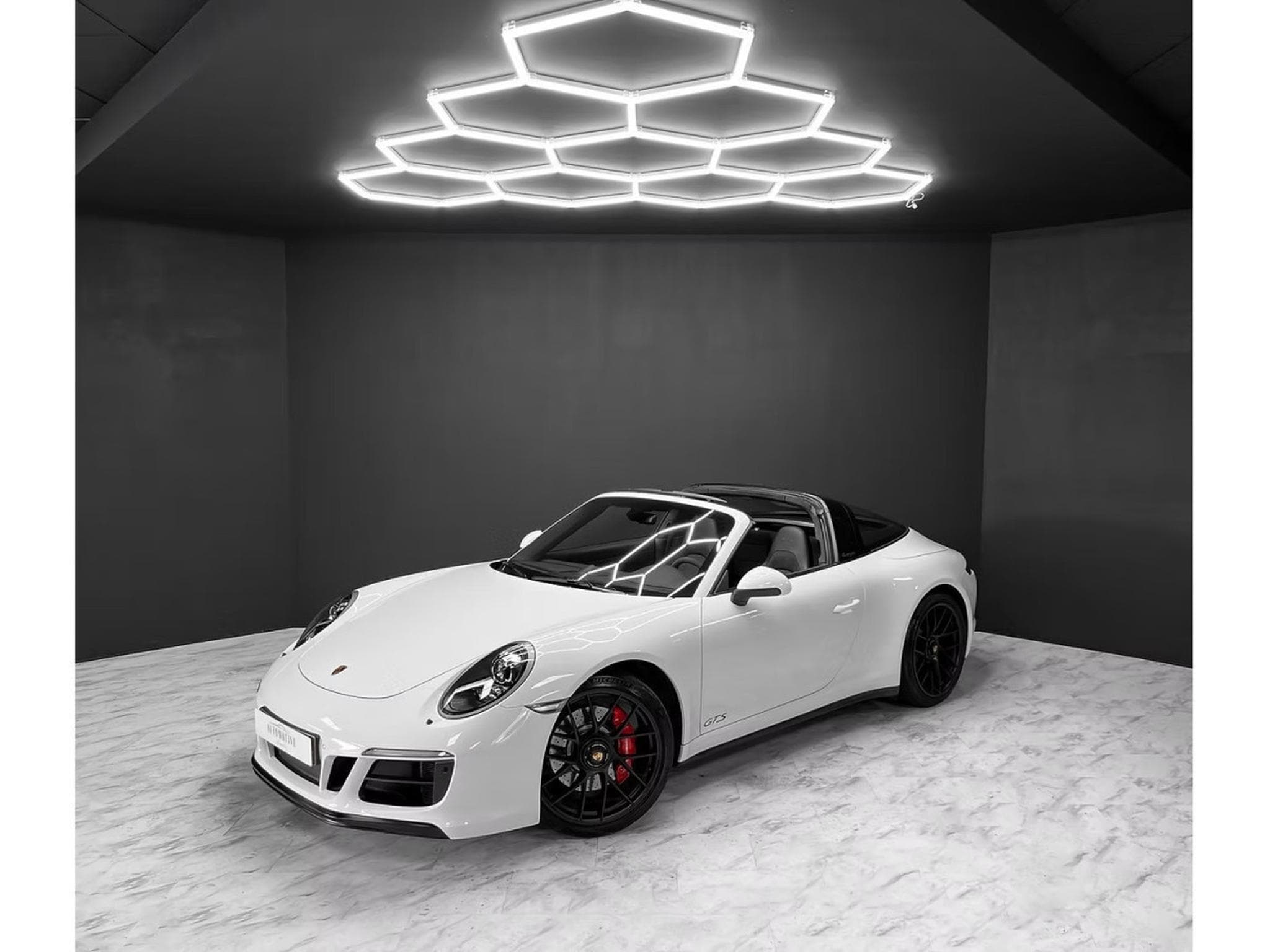 Porsche 911 991.2 Targa 4 GTS / APPROVED / NEW SERVICE (2018) - Photo 1