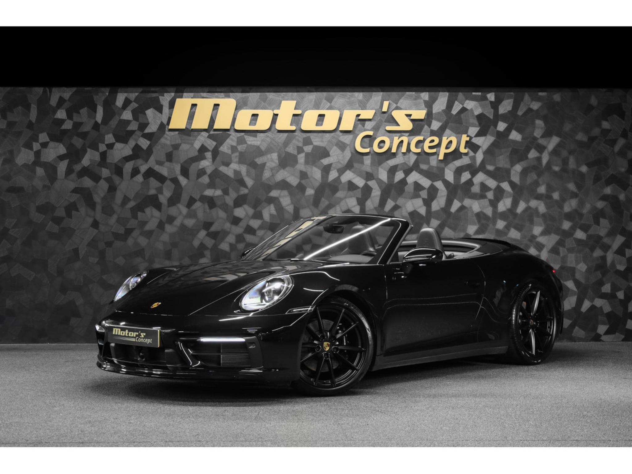 Porsche 911 992.1 CARRERA 4S CABRIOLET PDK (2024) - Photo 1