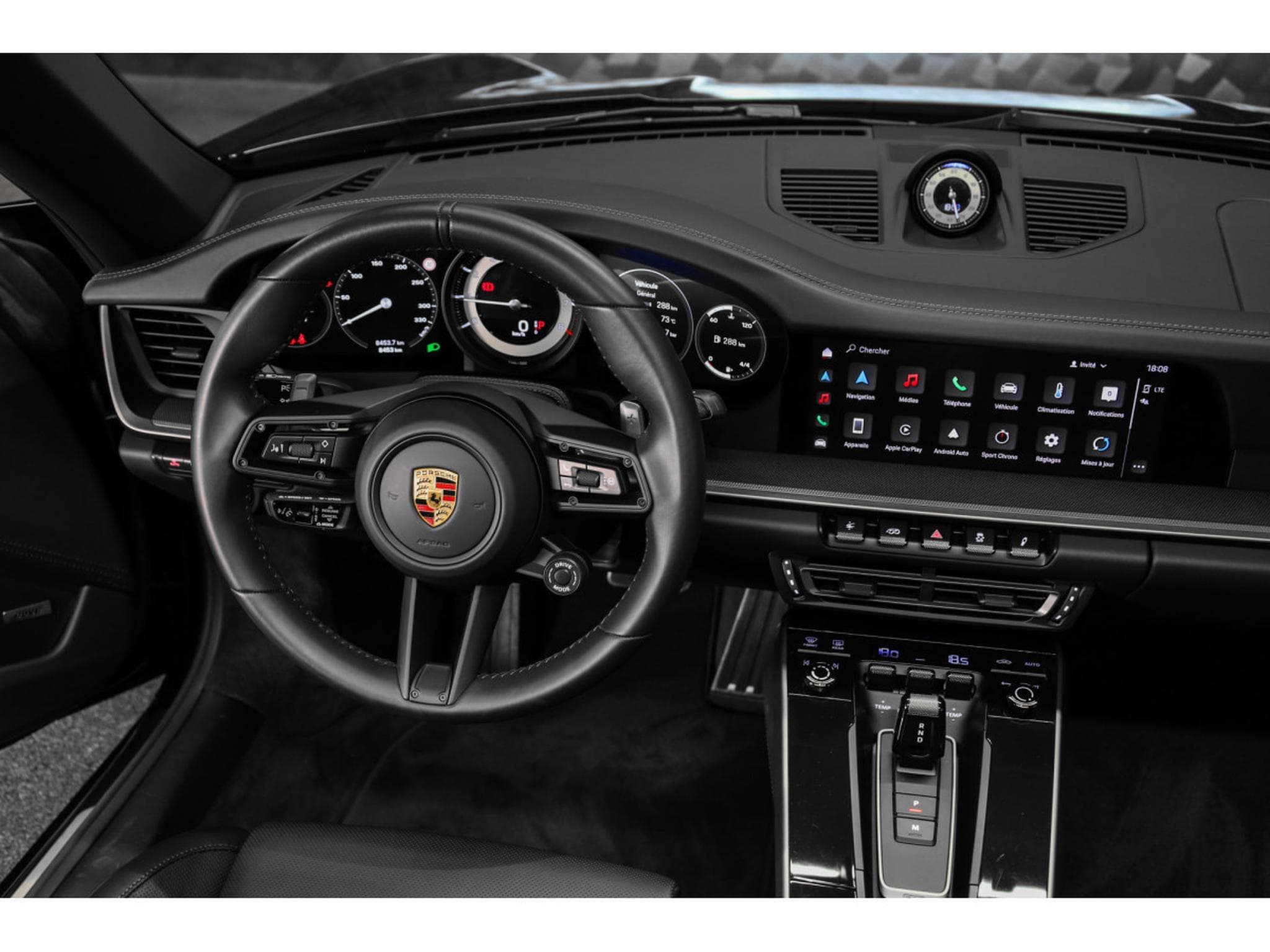 Porsche 911 992.1 CARRERA 4S CABRIOLET PDK (2024) - Photo 11