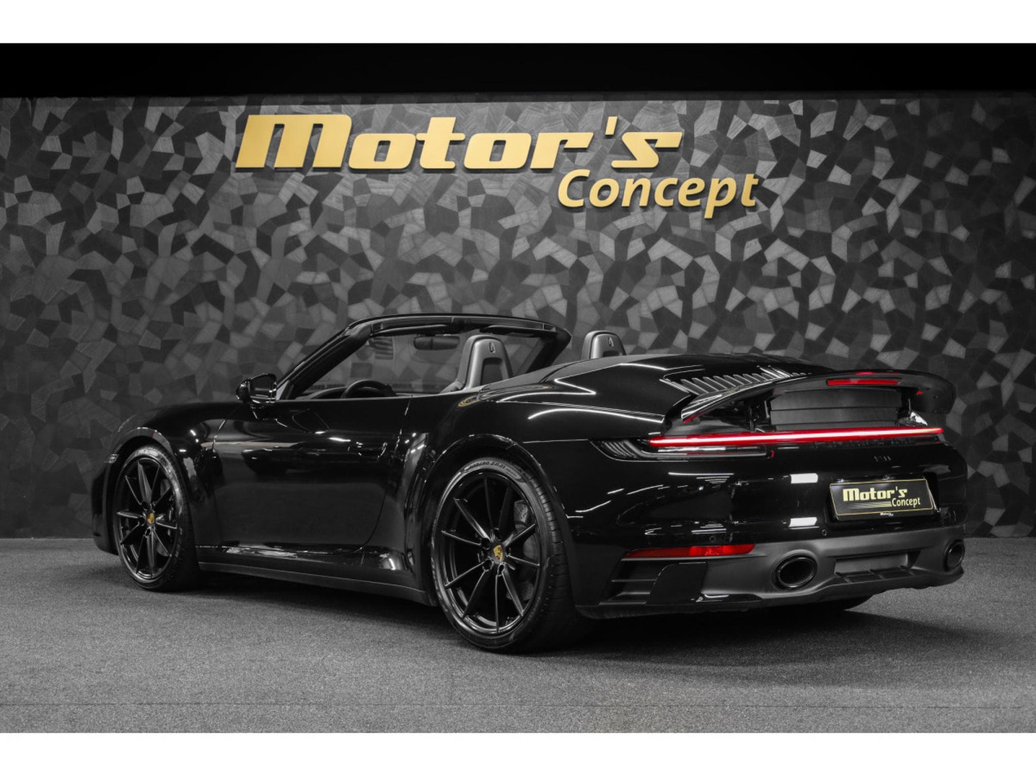 Porsche 911 992.1 CARRERA 4S CABRIOLET PDK (2024) - Photo 7