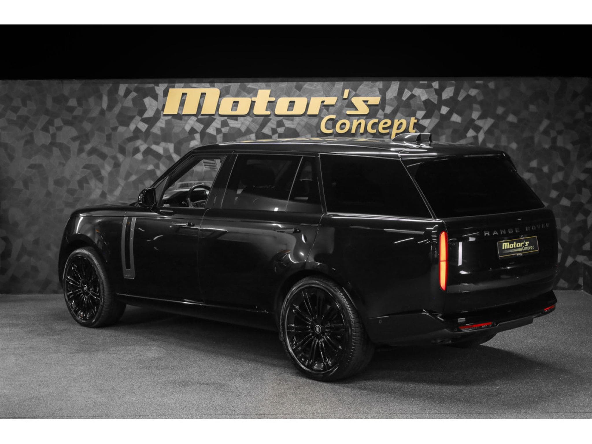 Land-Rover Range Rover P530 4.4 V8 LWB AUTOBIOGRAPHY - 7 PLACES (2024) - Photo 7
