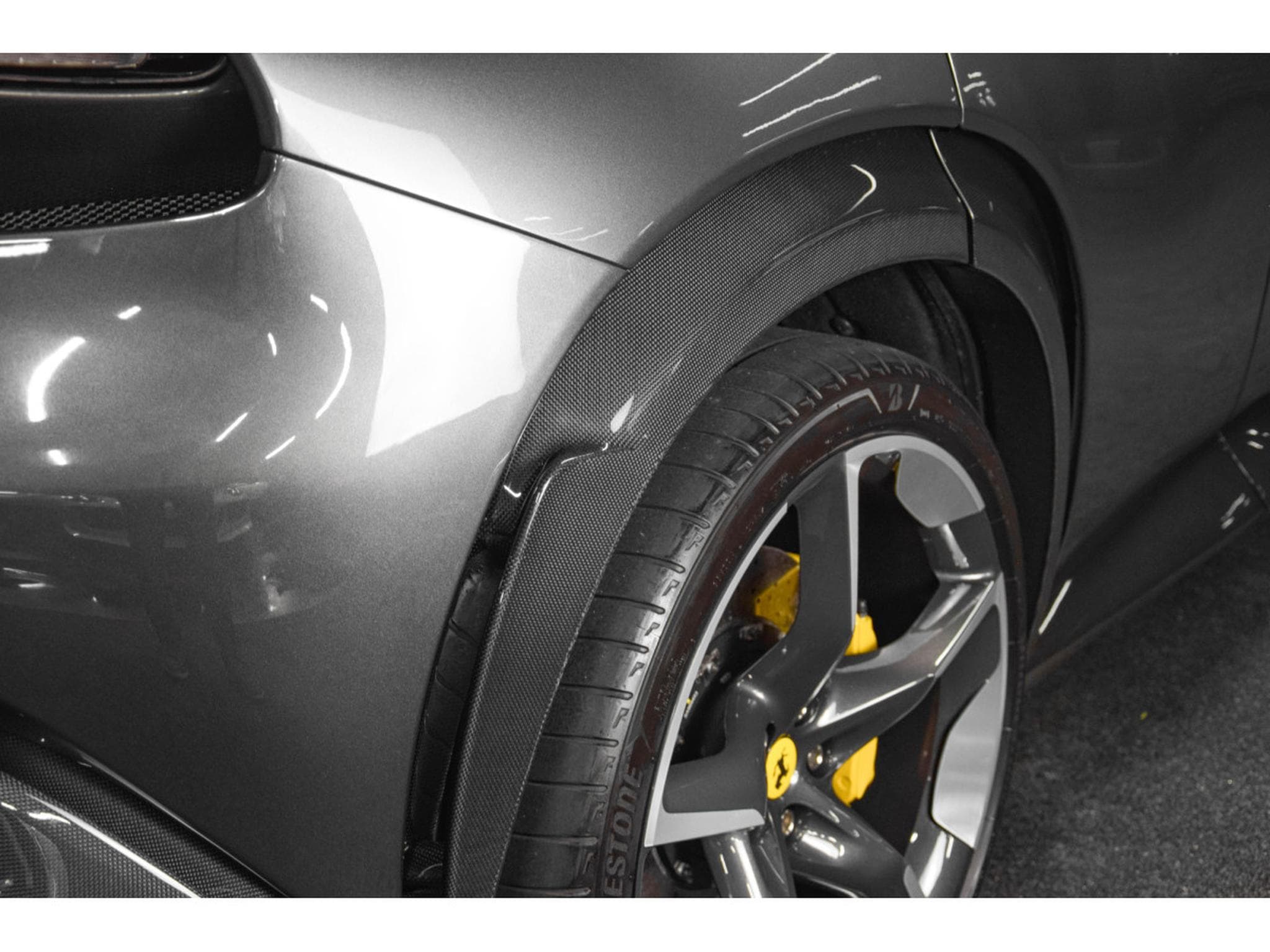 Ferrari Purosangue 6.5 V12 - CANNA DI FUCILE - PACK CARBONE (2026) - Photo 18
