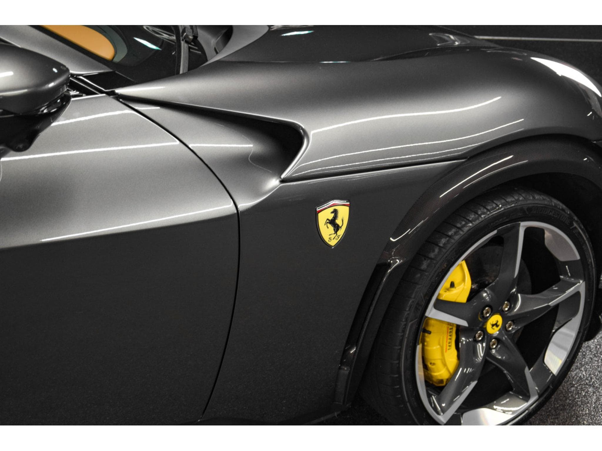 Ferrari Purosangue 6.5 V12 - CANNA DI FUCILE - PACK CARBONE (2026) - Photo 26