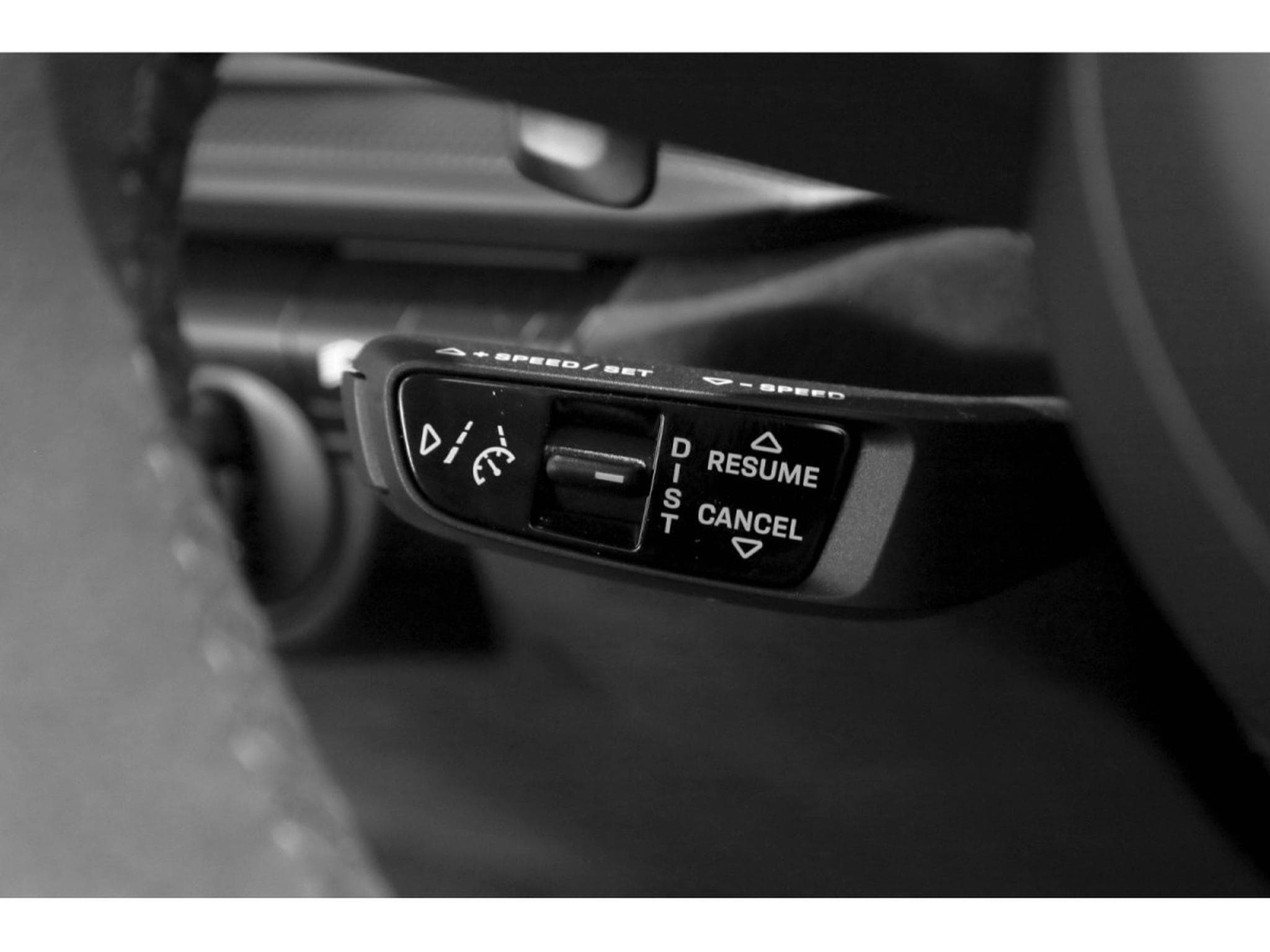 Porsche 911 992.1 CARRERA 4 GTS CABRIOLET PDK (2024) - Photo 21