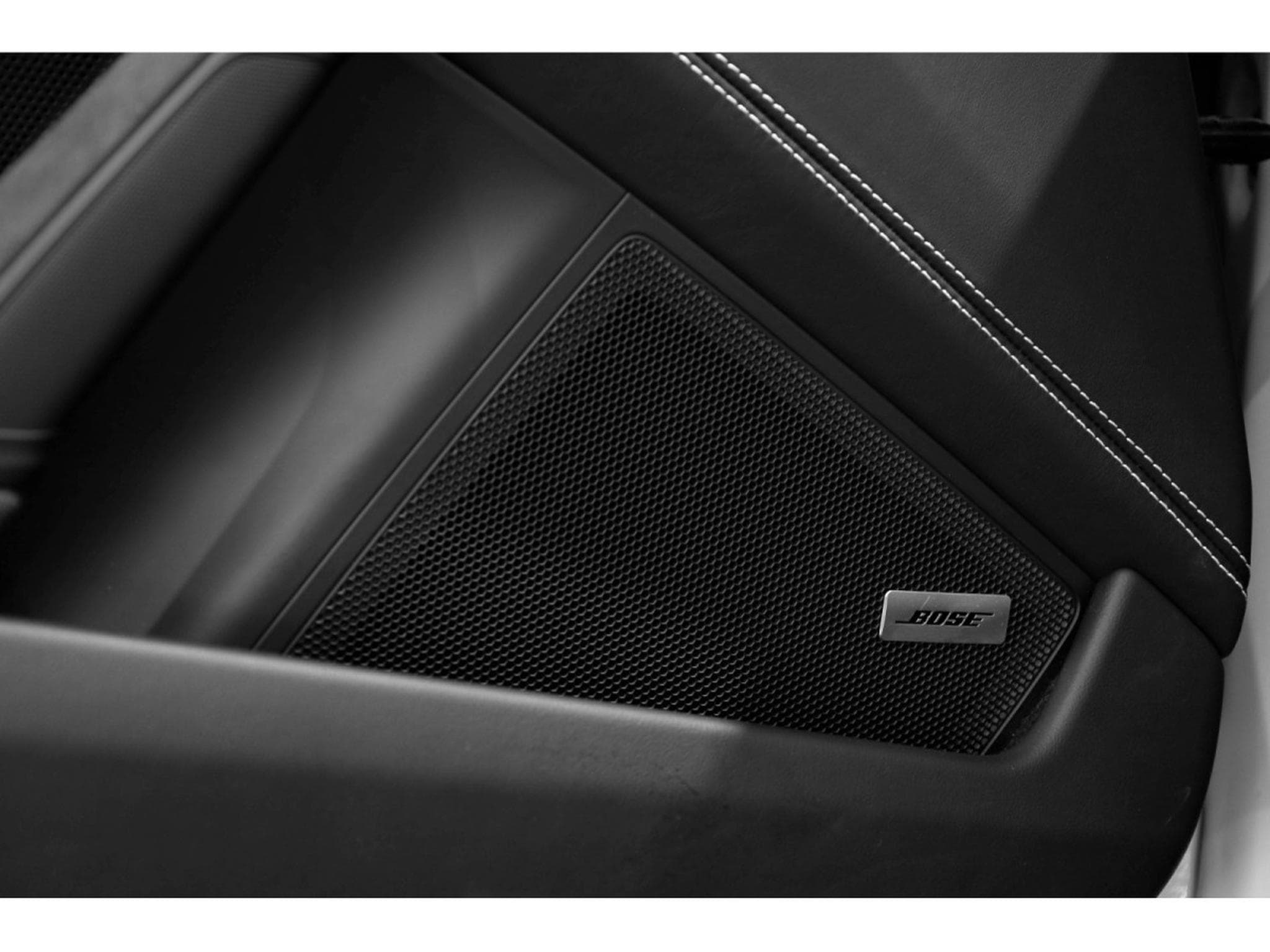 Porsche 911 992.1 CARRERA 4 GTS CABRIOLET PDK (2024) - Photo 25