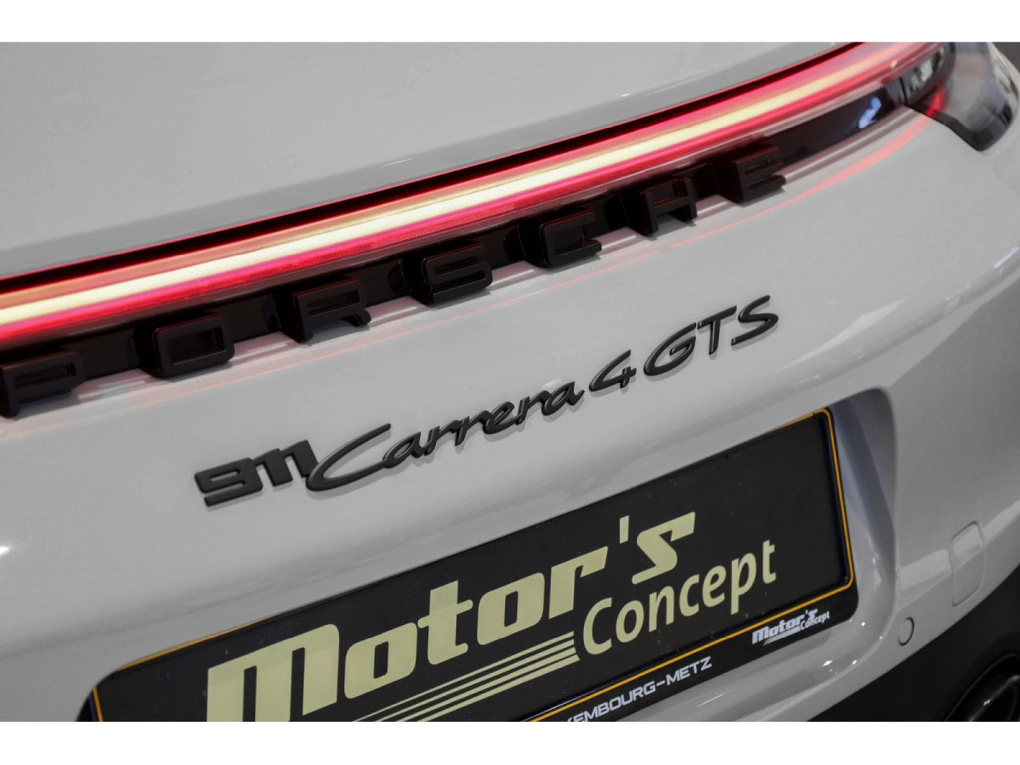 Porsche 911 992.1 CARRERA 4 GTS CABRIOLET PDK (2024) - Photo 28