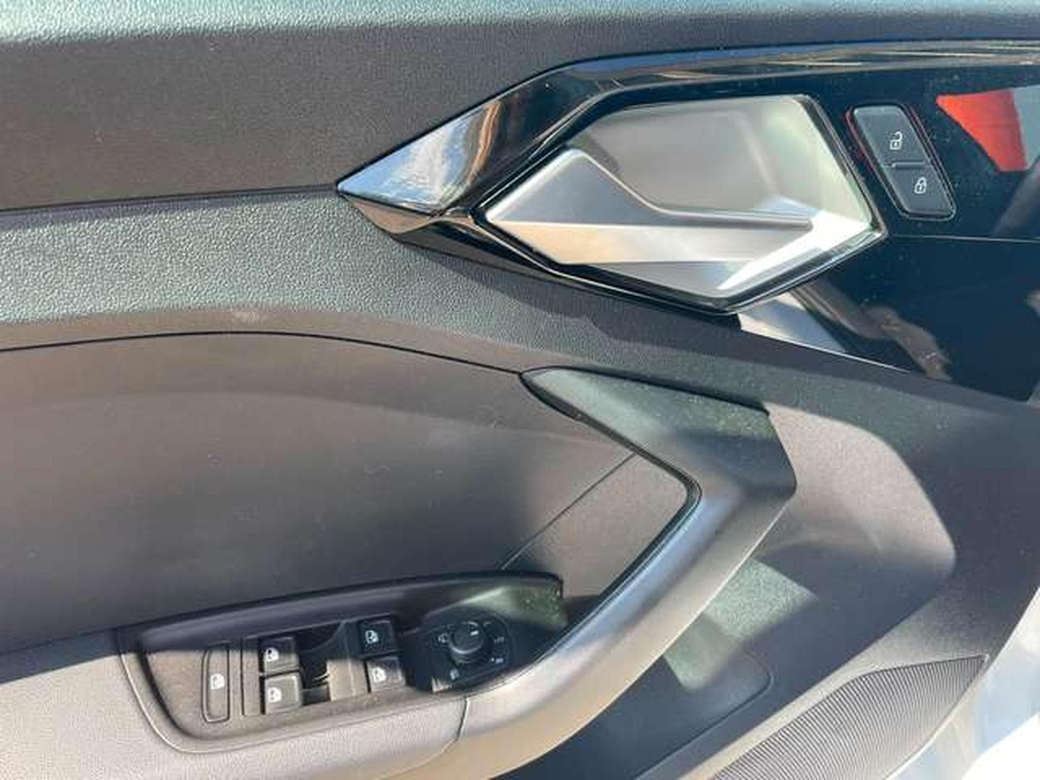 Audi A1 30 TFSI Sportback S tronic GARANTIE JUSQU'A 3 ANS (2019) - Photo 9