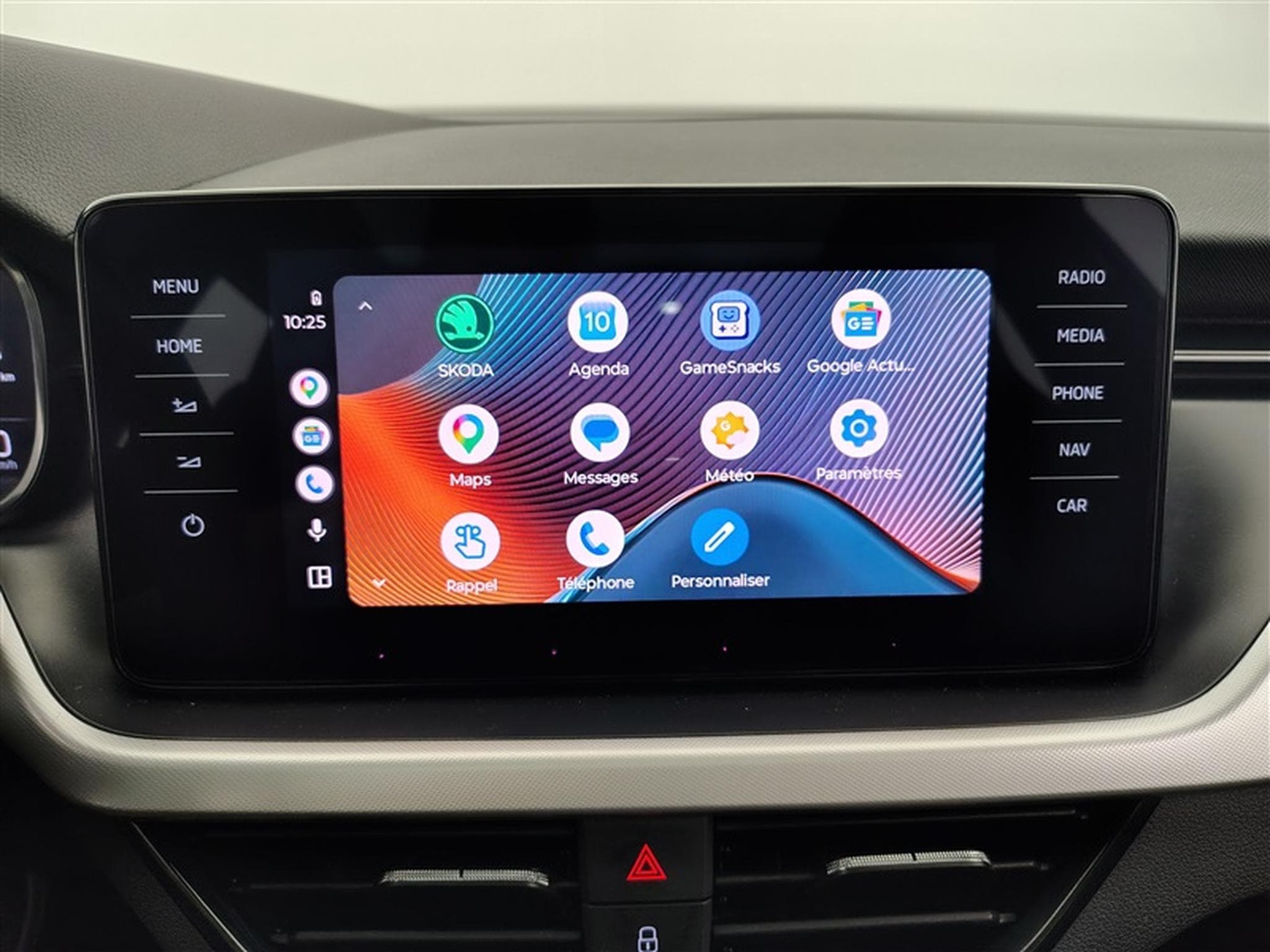 Skoda Kamiq 1.0 TSI Ambition°NAV°CARPLAY°FULL LED° S.CHAUF°CAM°PDC AV-AR (2022) - Photo 22