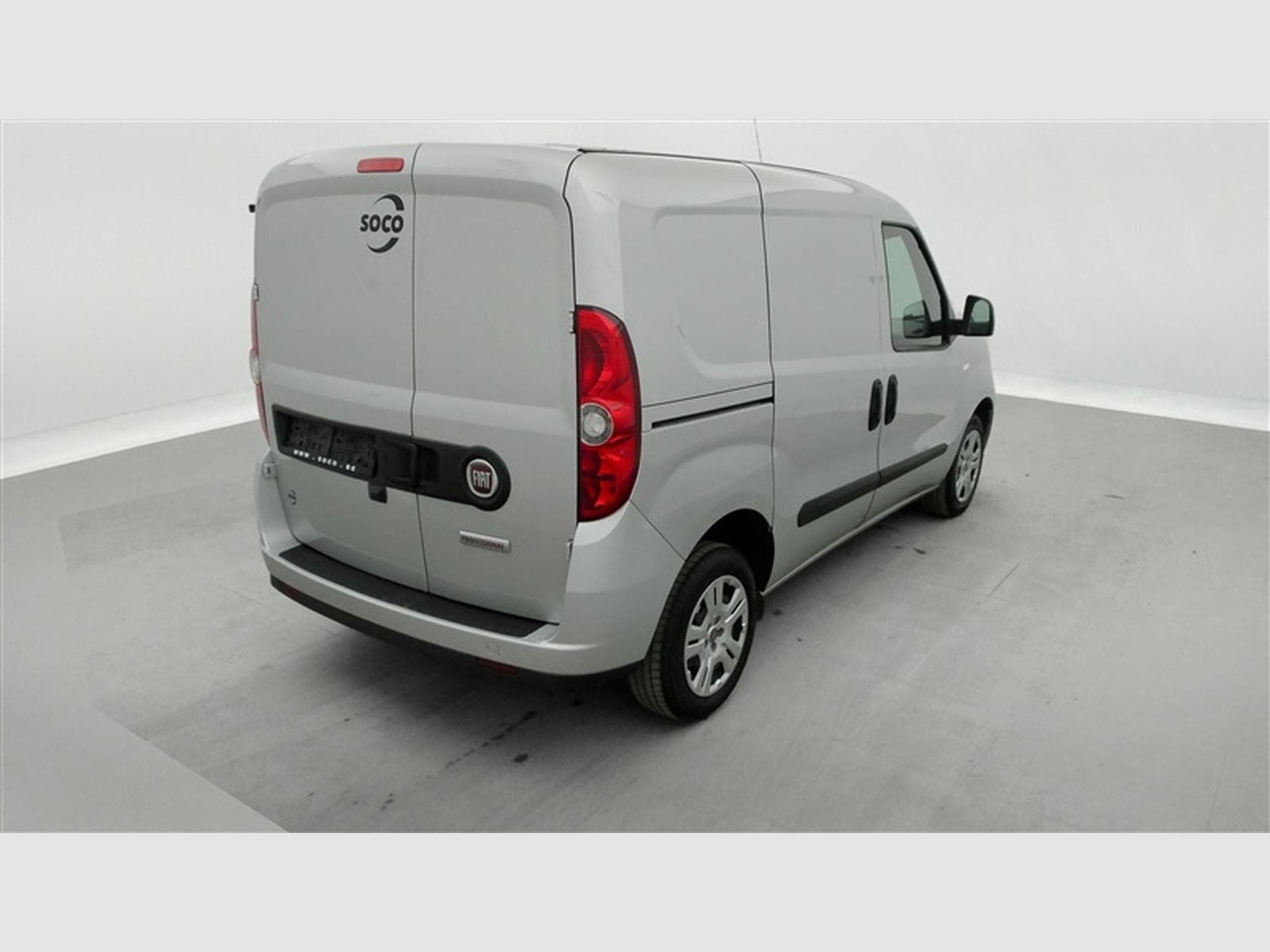 Fiat Doblo 1.6 MJET Cargo CLIM / CARPLAY (2023) - Photo 25