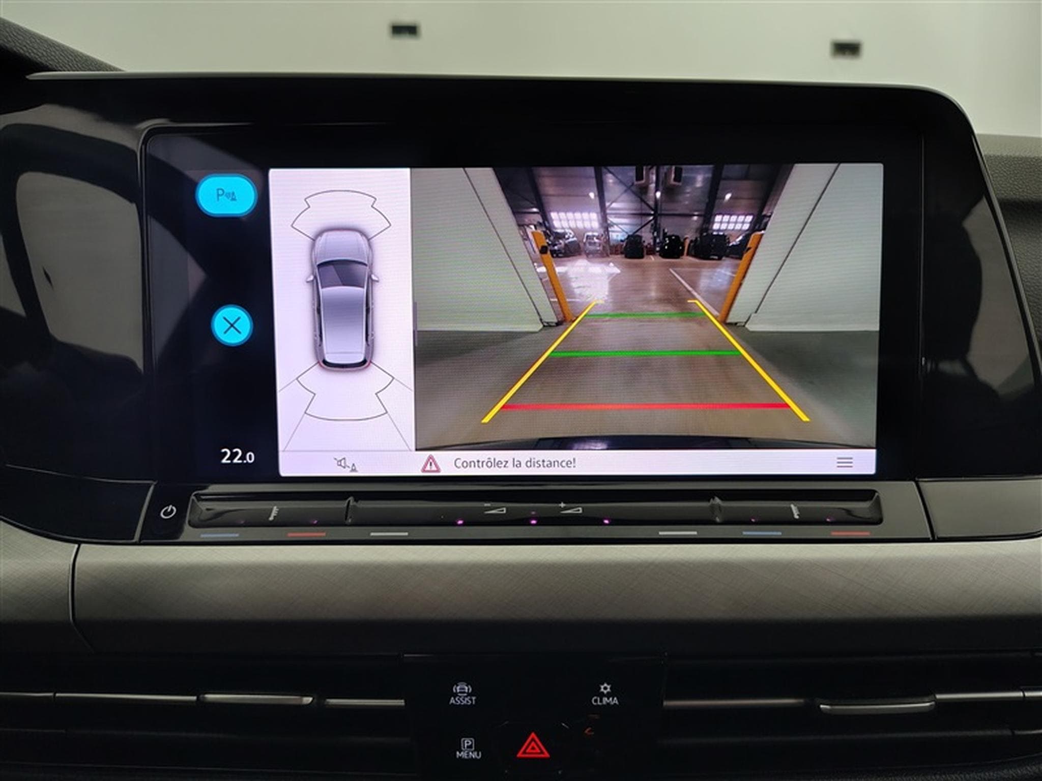 VW Golf 1.0 eTSI Life DSG NAVI / FULL LED / CARPLAY (2023) - Photo 18