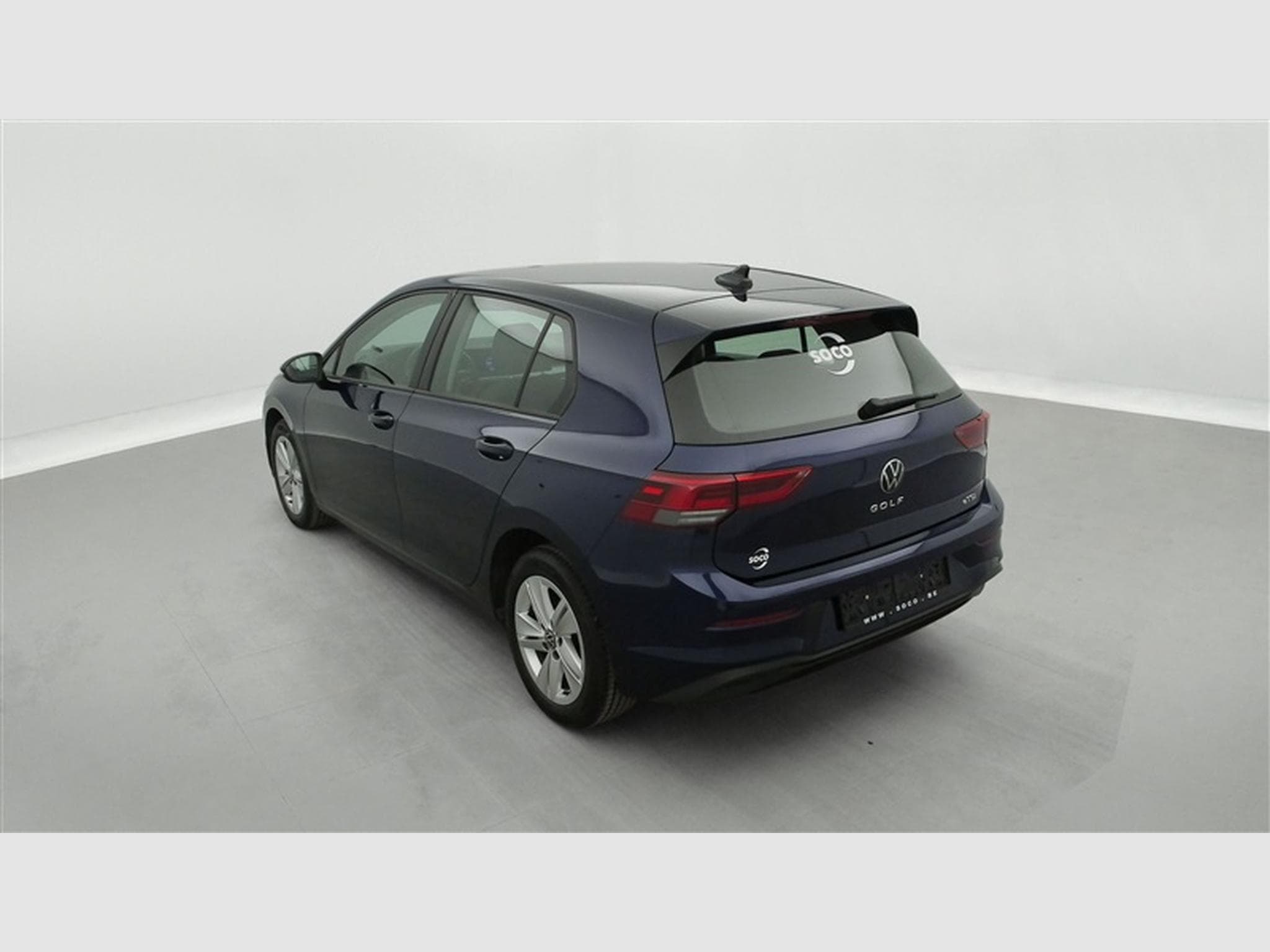 VW Golf 1.0 eTSI Life DSG NAVI / FULL LED / CARPLAY (2023) - Photo 2